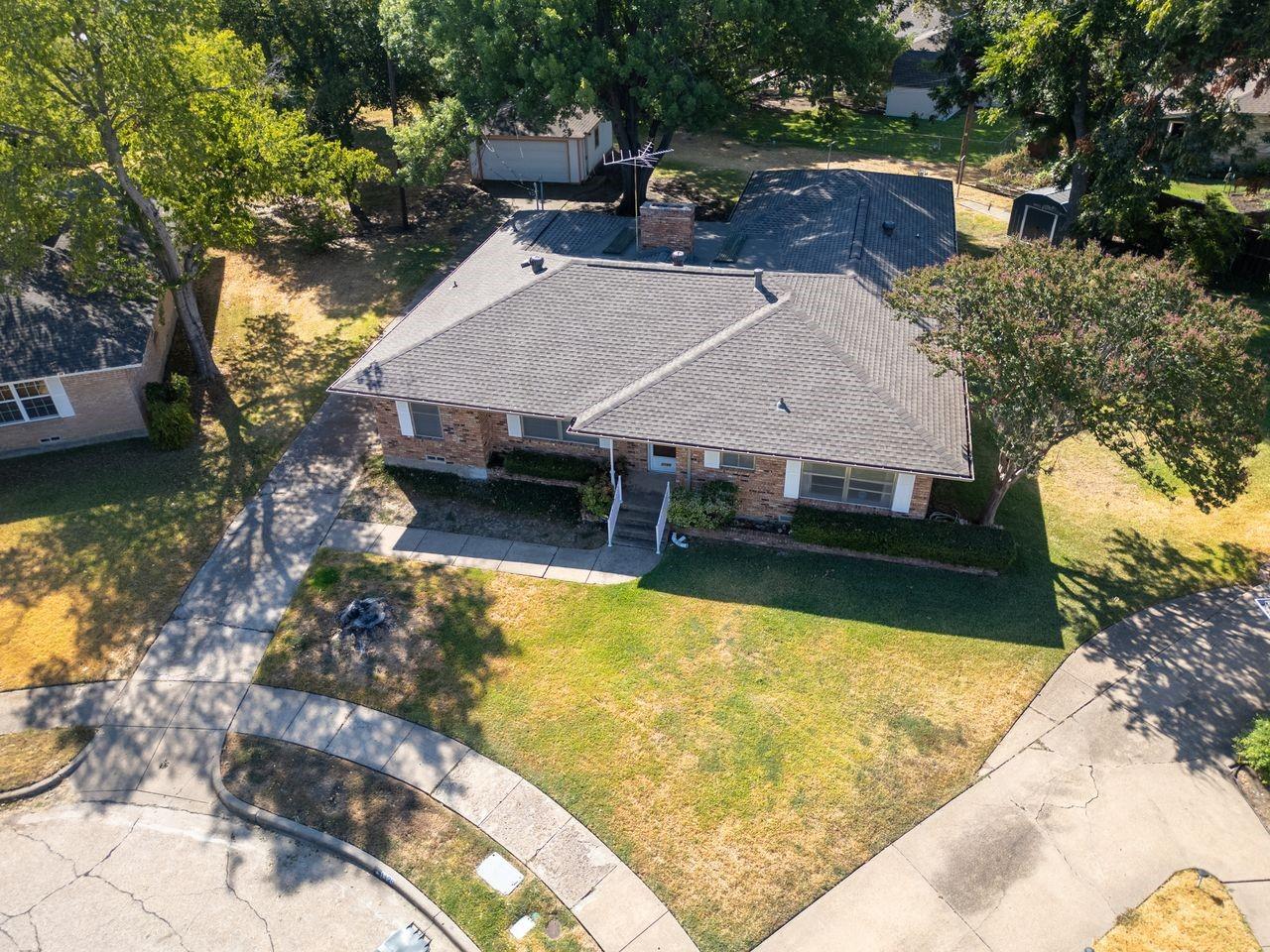 main property photo 27