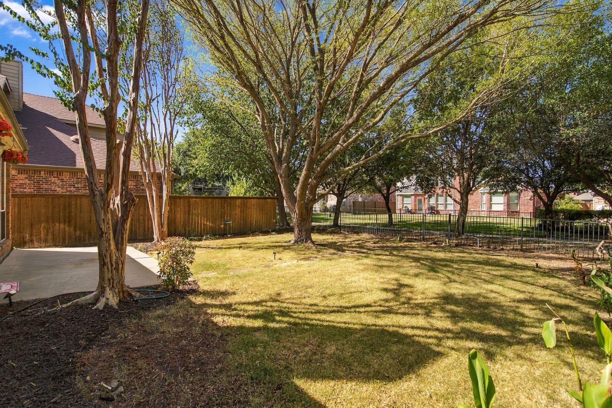 main property photo 29
