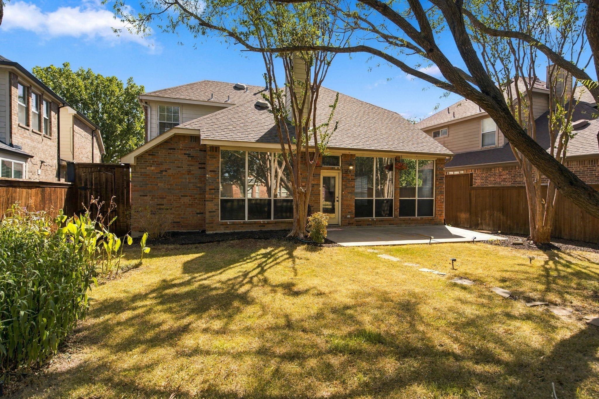main property photo 30
