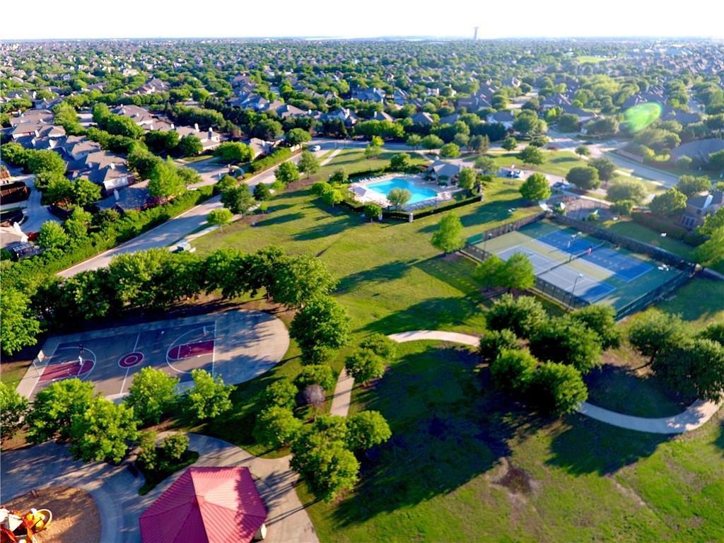 main property photo 34