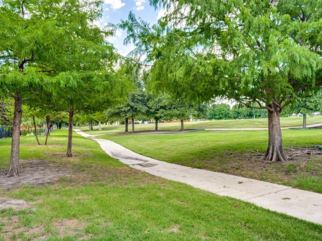 main property photo 39