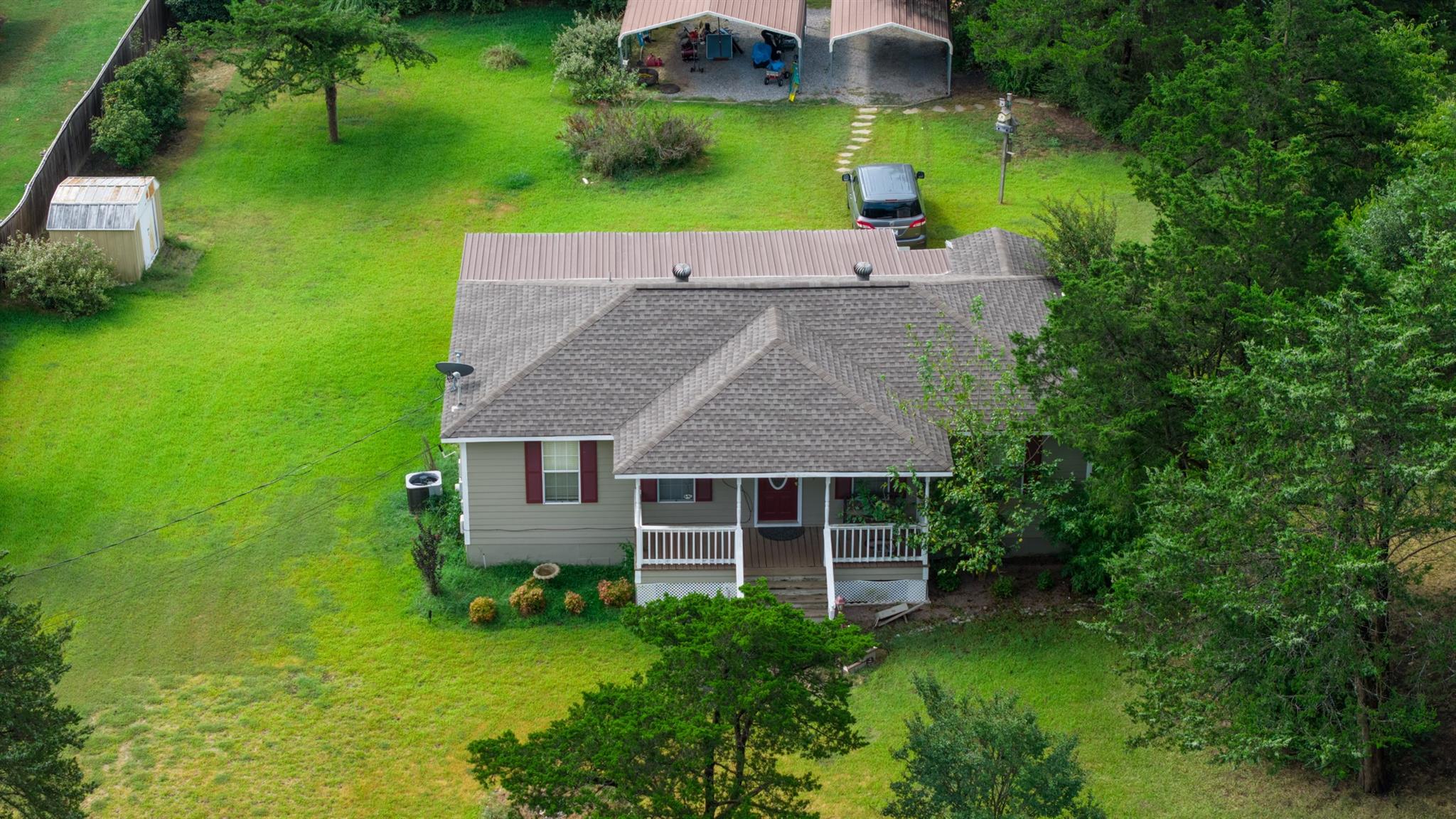 main property photo 7
