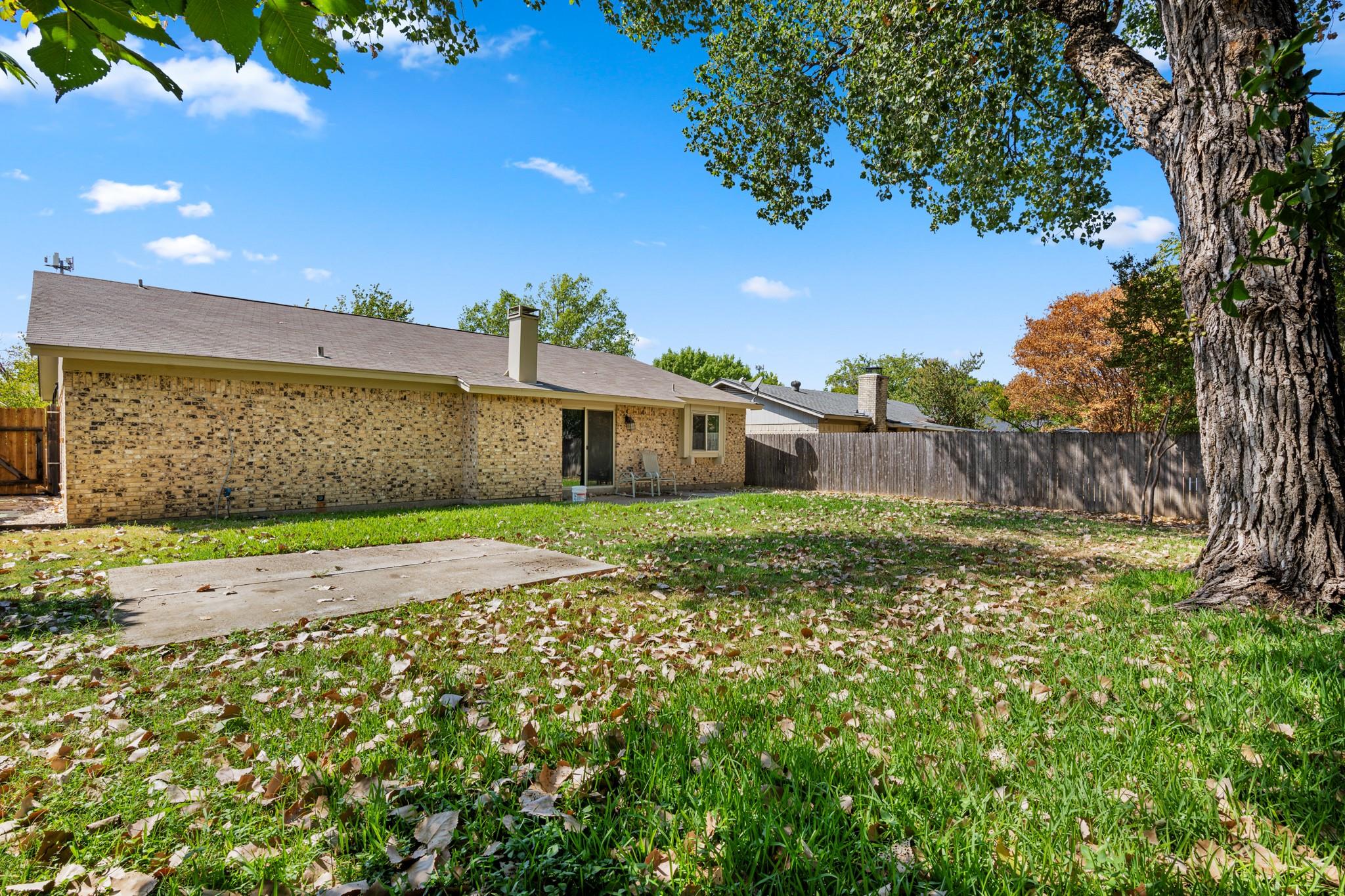 main property photo 15