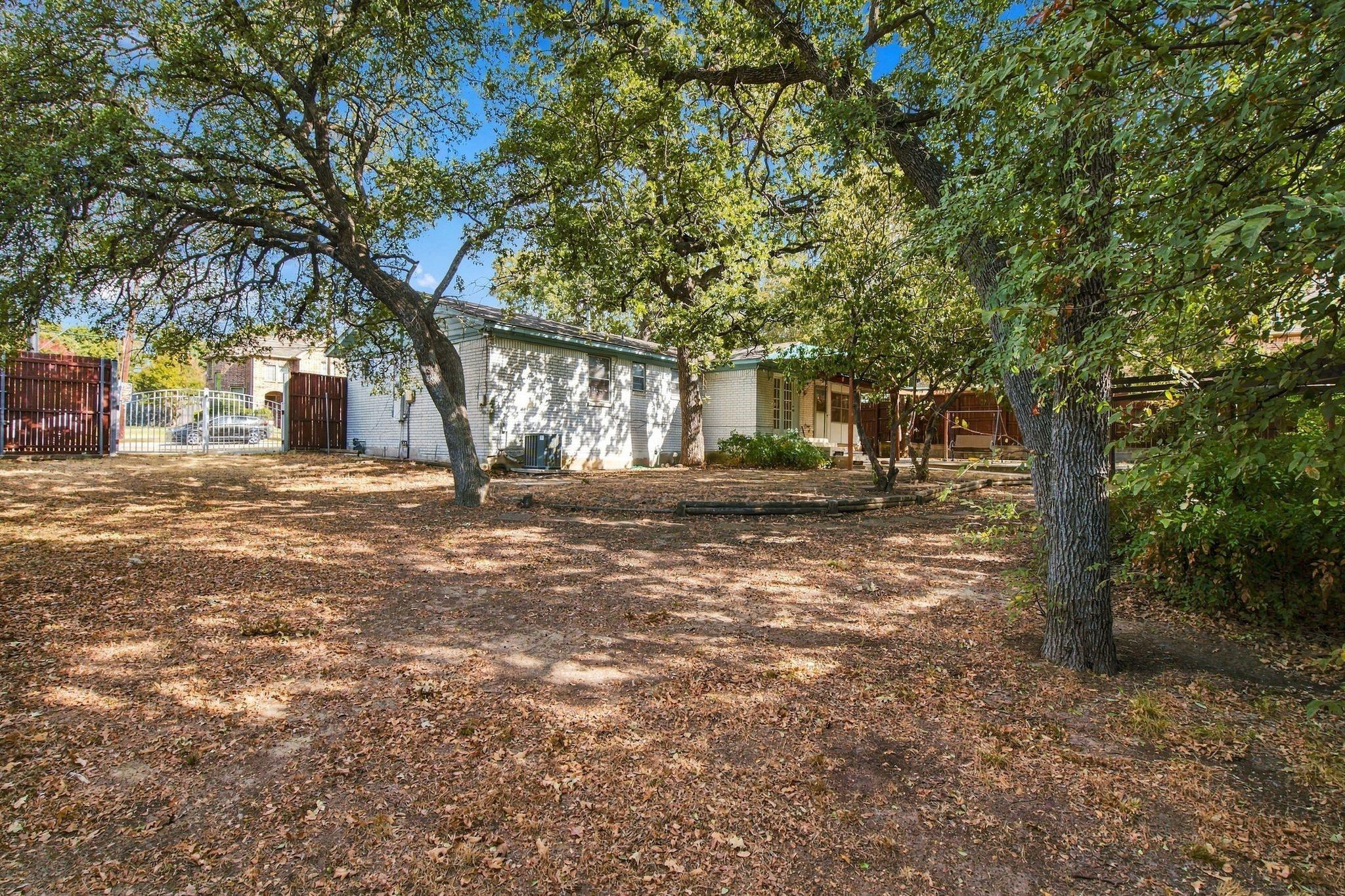 main property photo 35