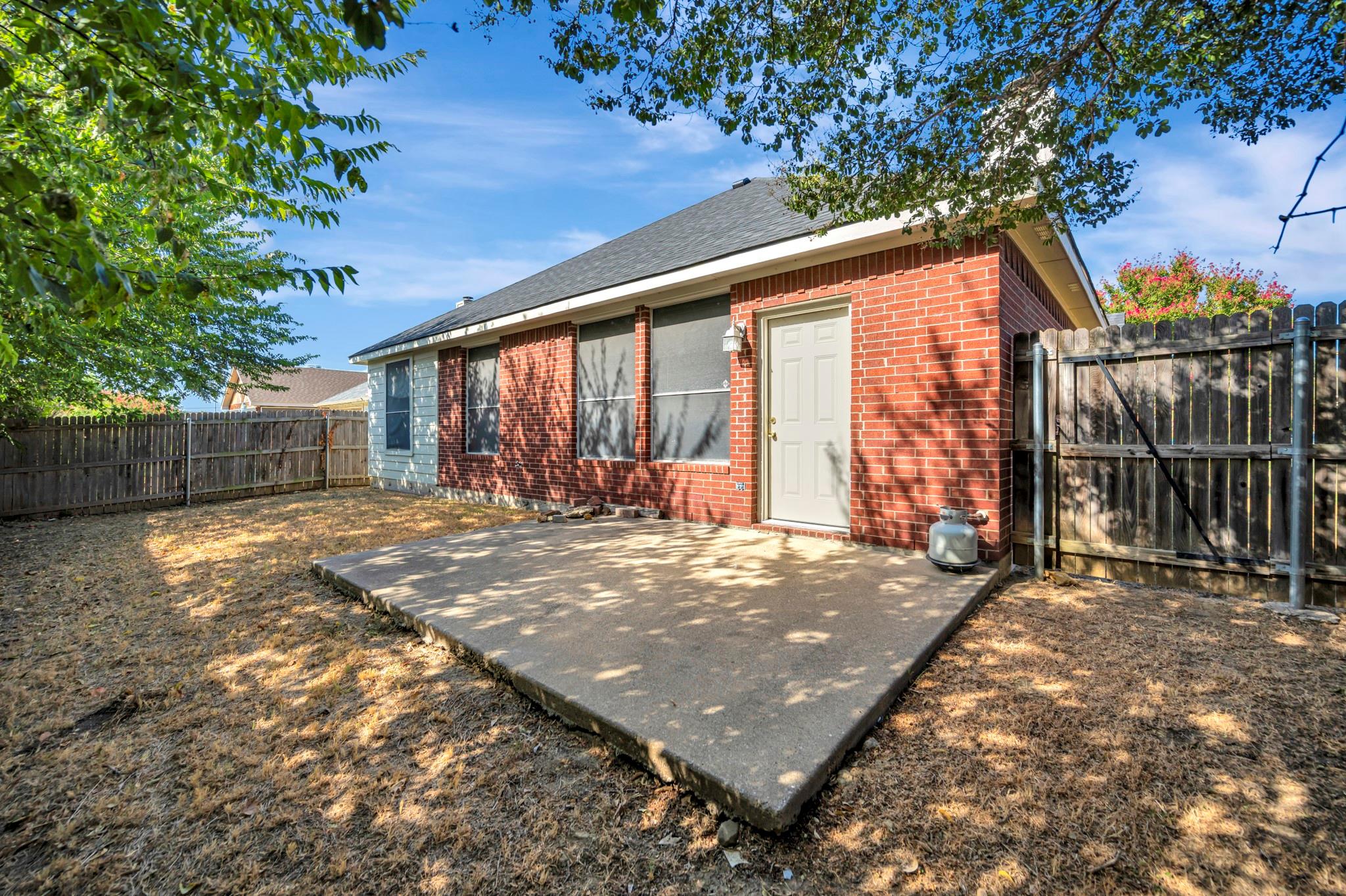main property photo 36