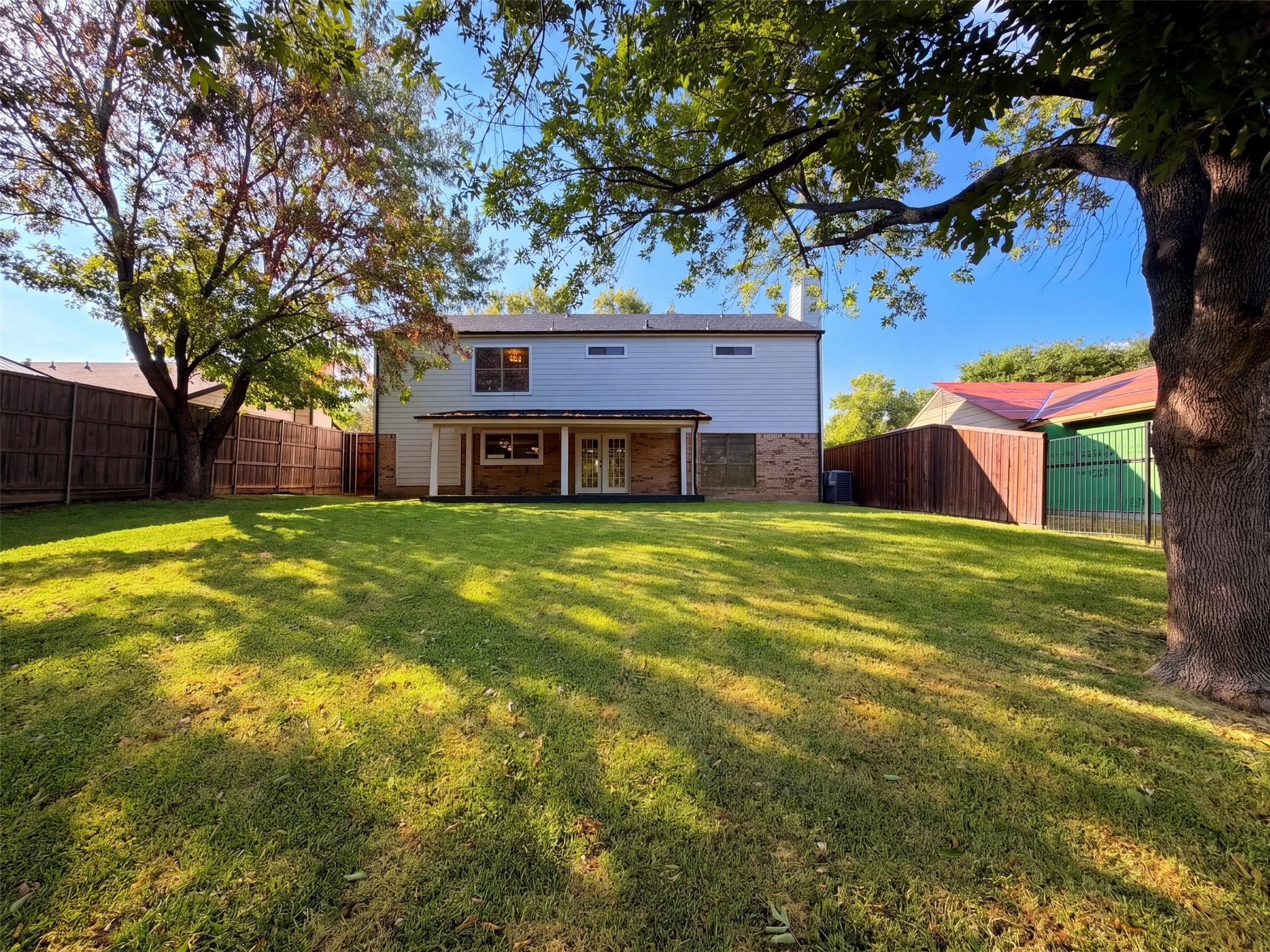 main property photo 23