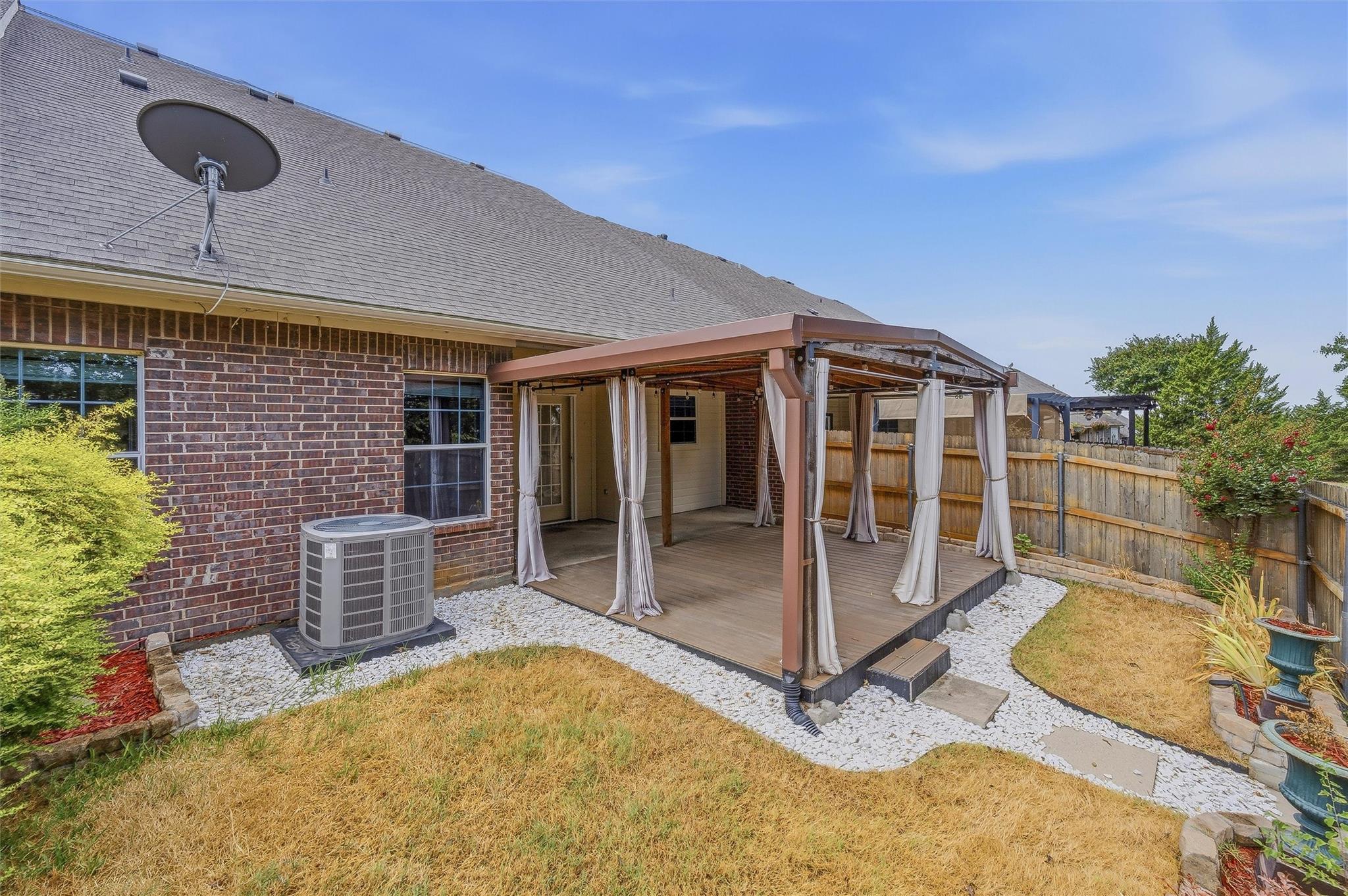 main property photo 26