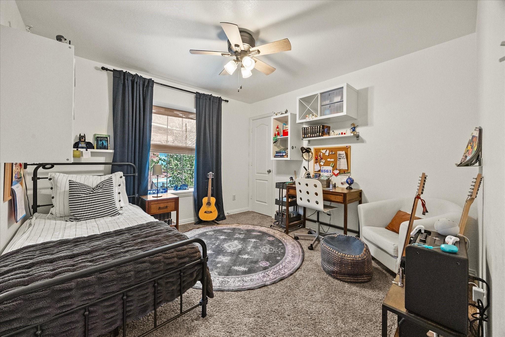 main property photo 25