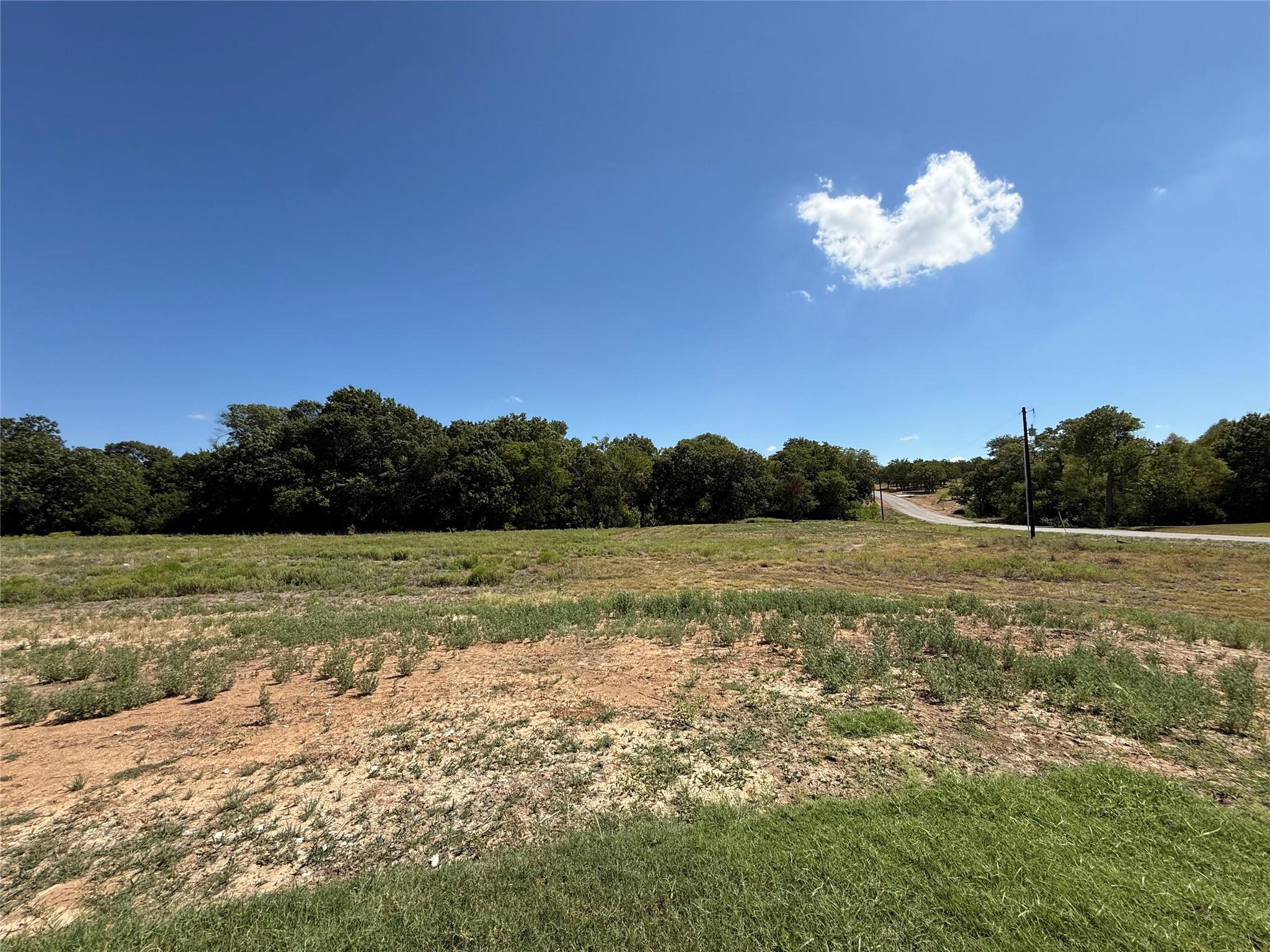 main property photo 22