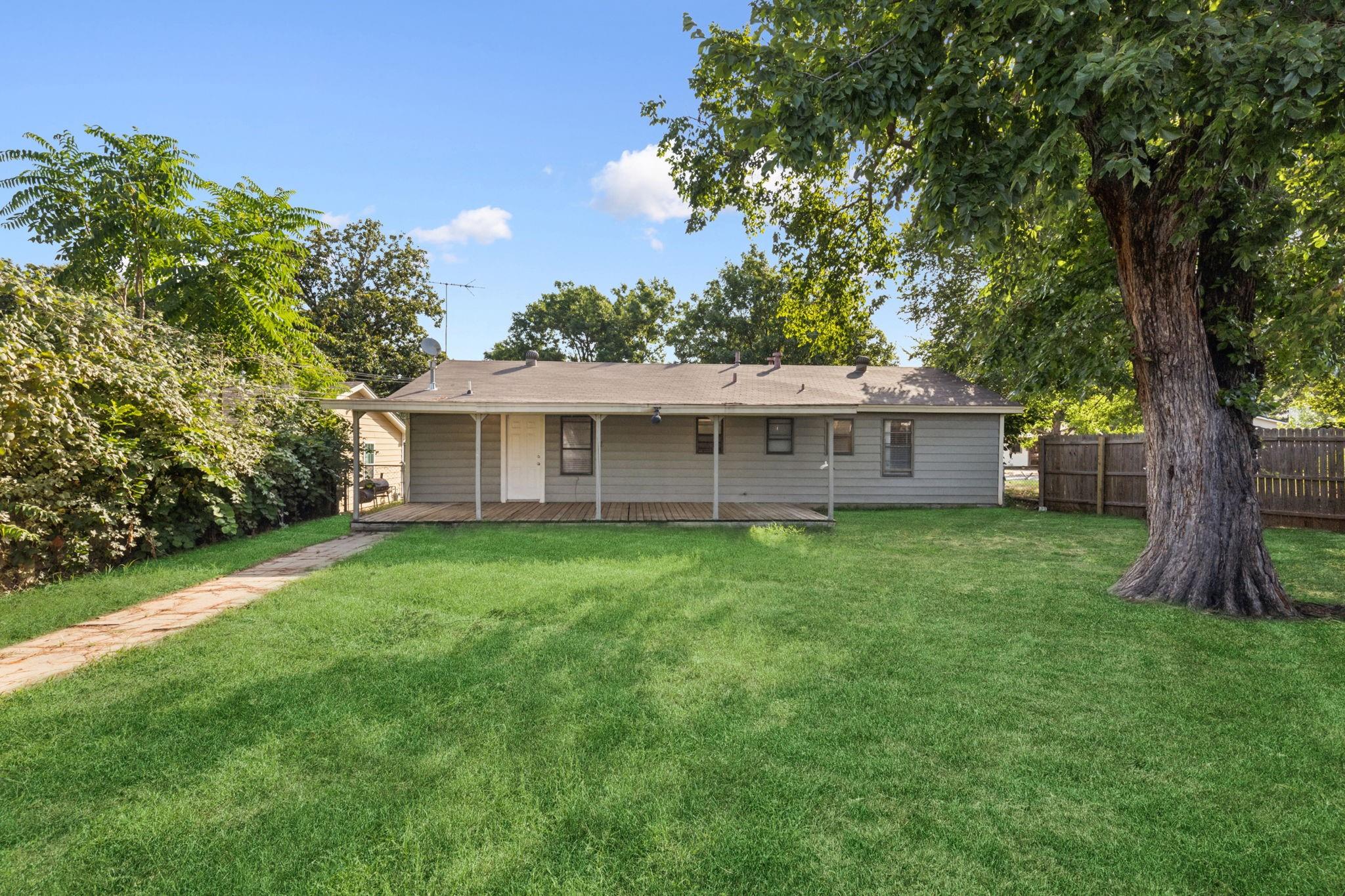 main property photo 22