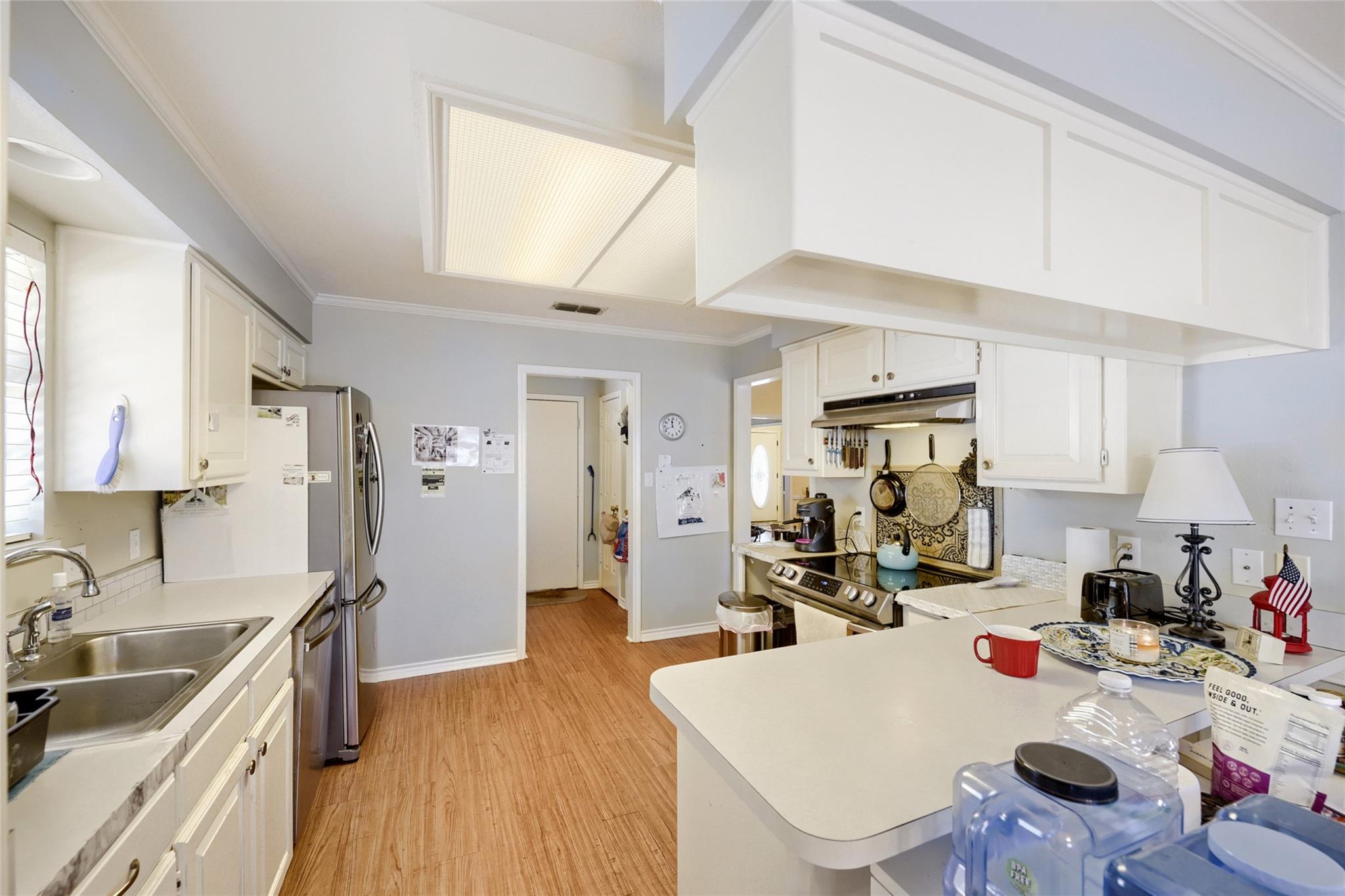 main property photo 13