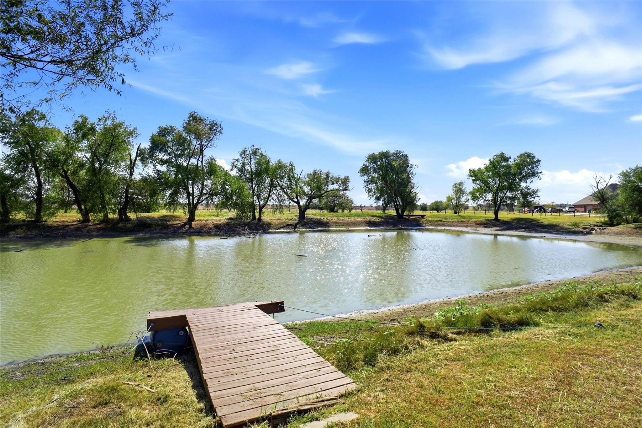 main property photo 35