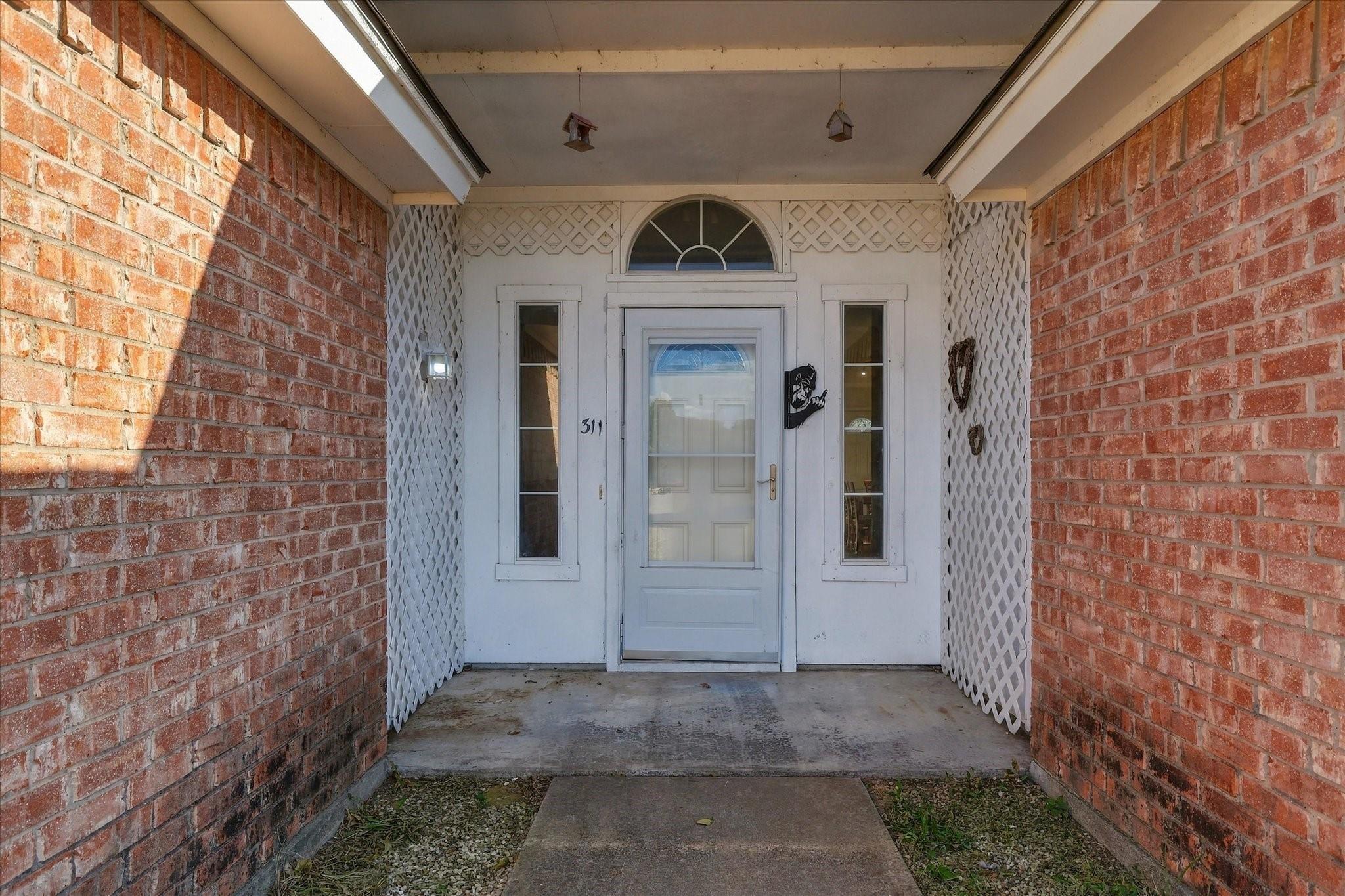 main property photo 4