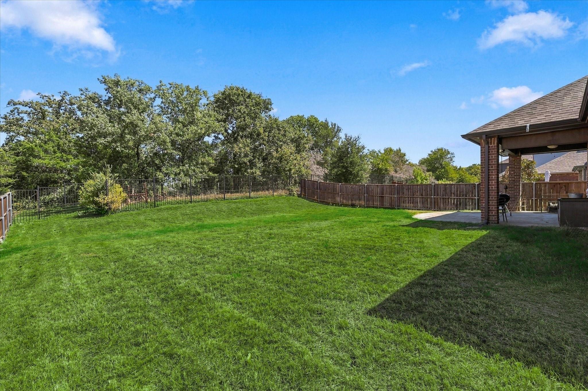 main property photo 34