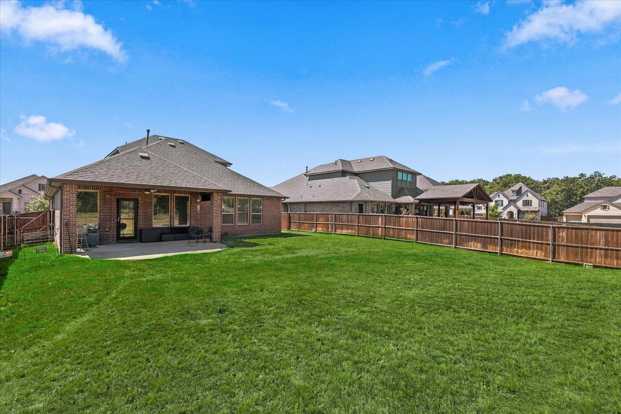 main property photo 35