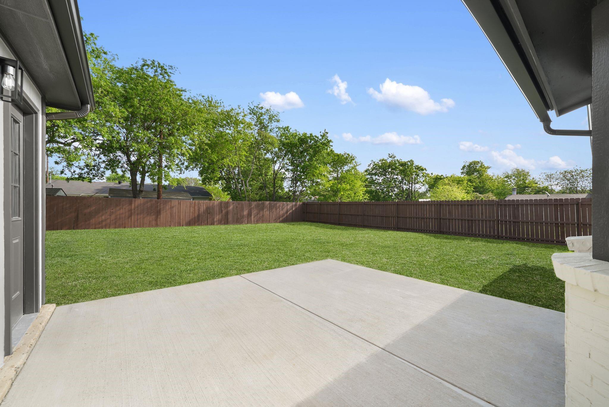 main property photo 25
