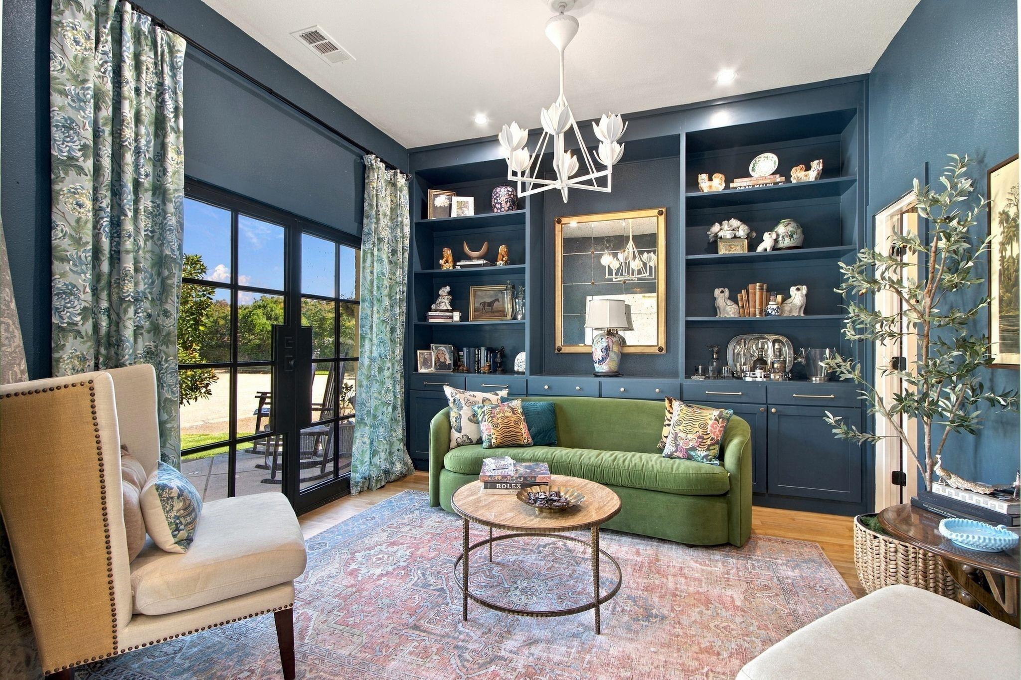 main property photo 3