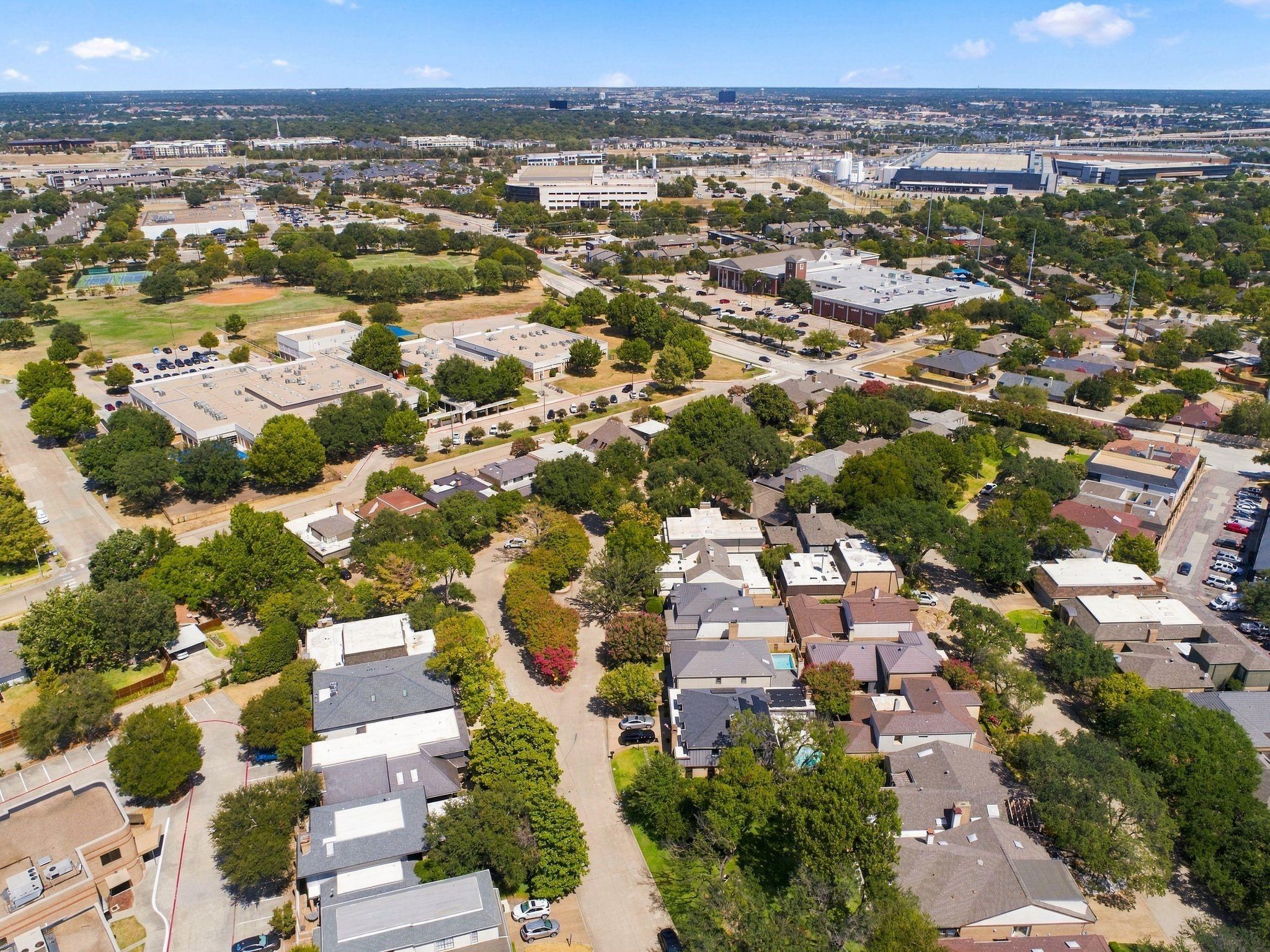 main property photo 37