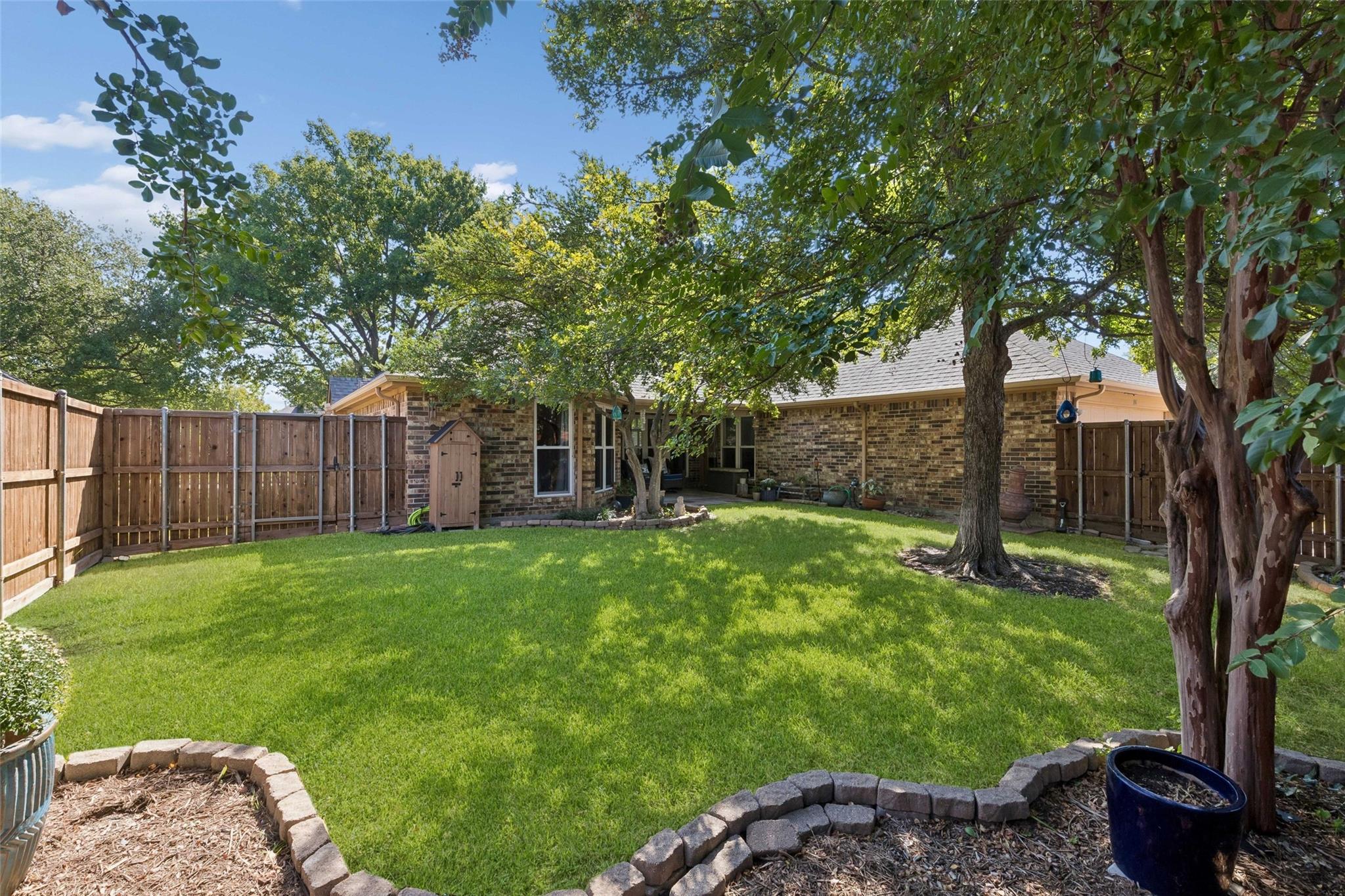 main property photo 25