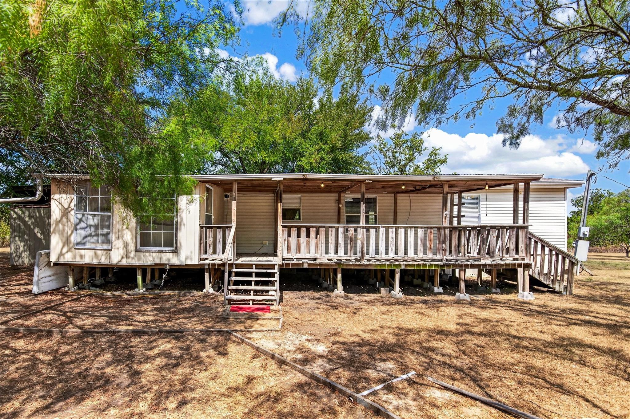 main property photo 25