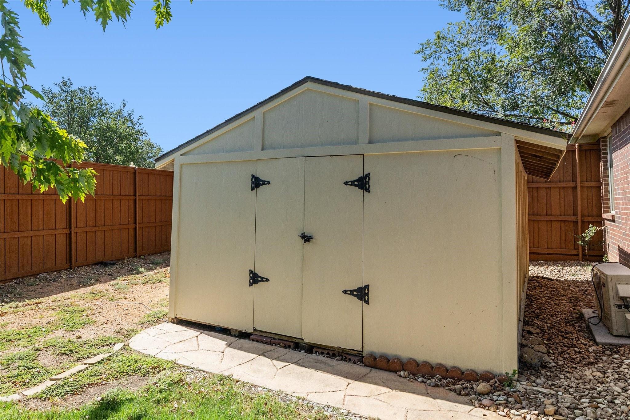 main property photo 26