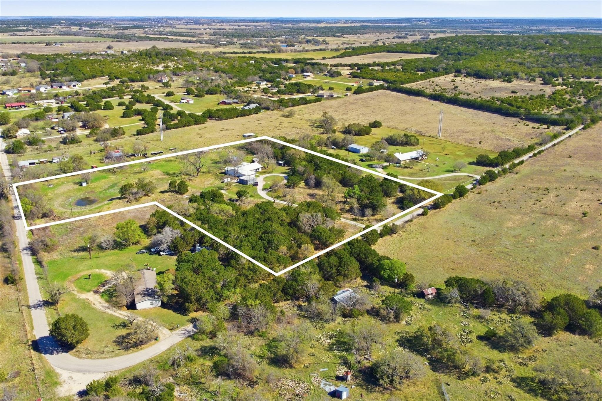 main property photo 36