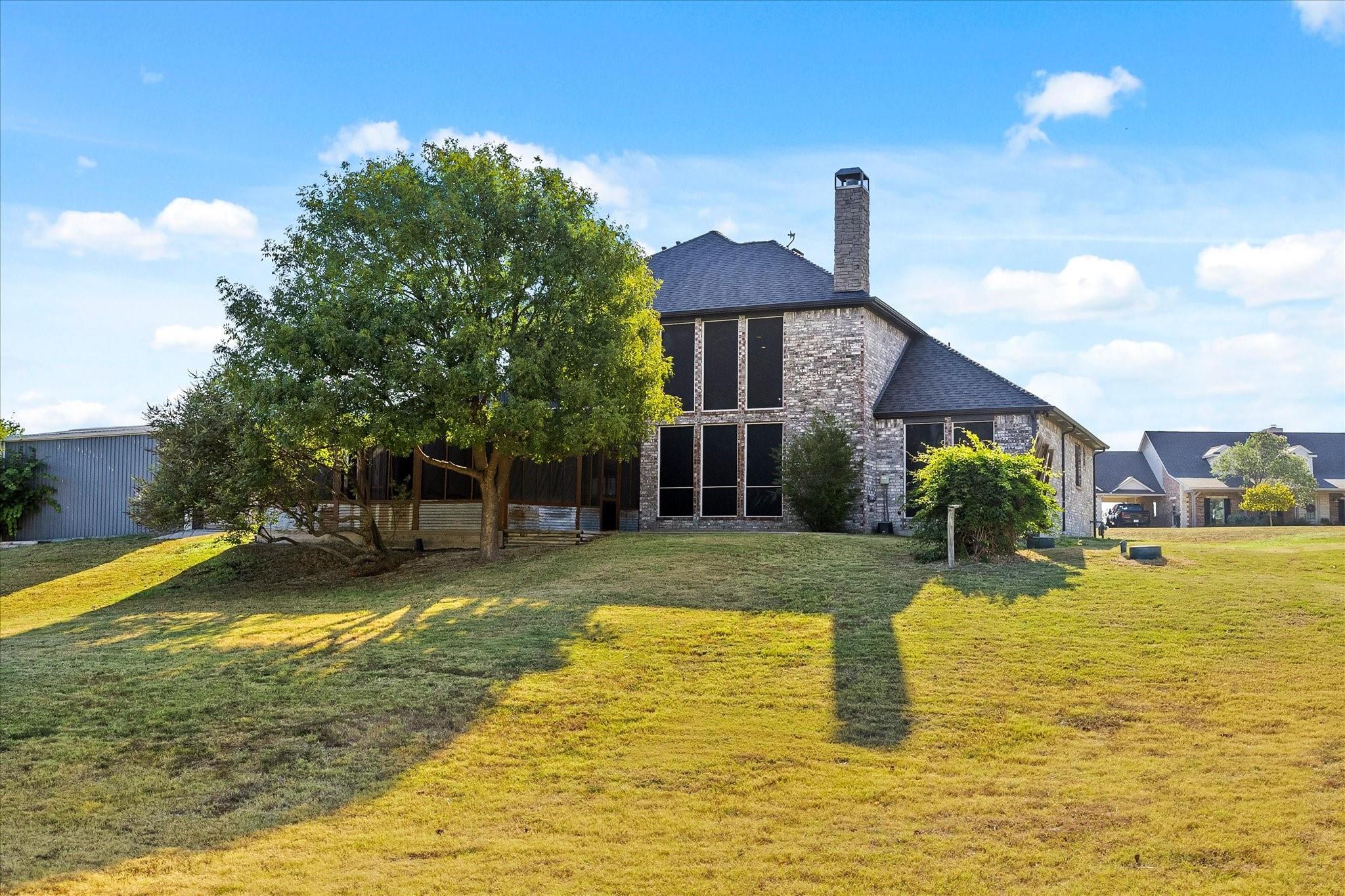 main property photo 39