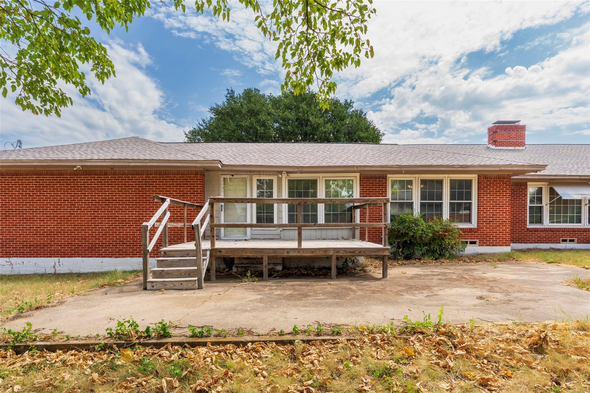 main property photo 29
