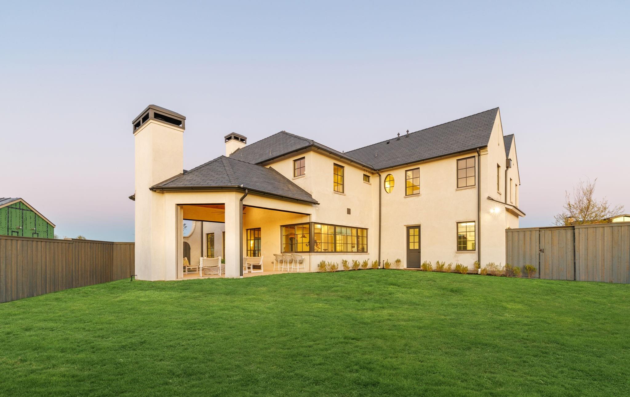 main property photo 31