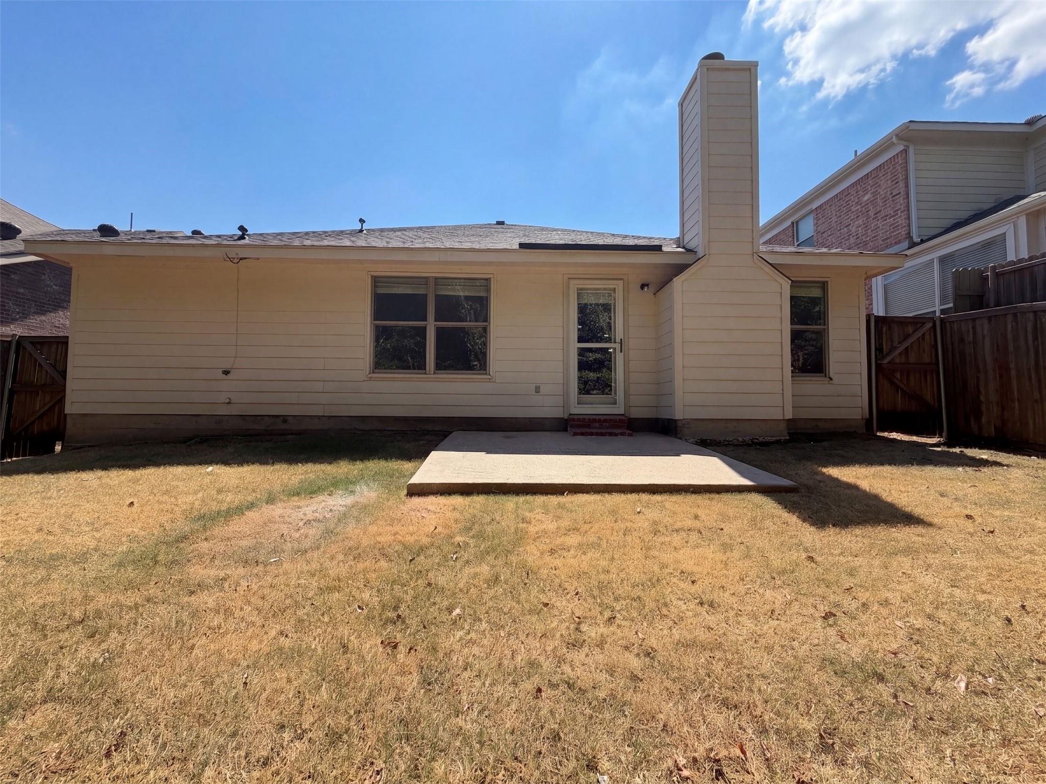 main property photo 4
