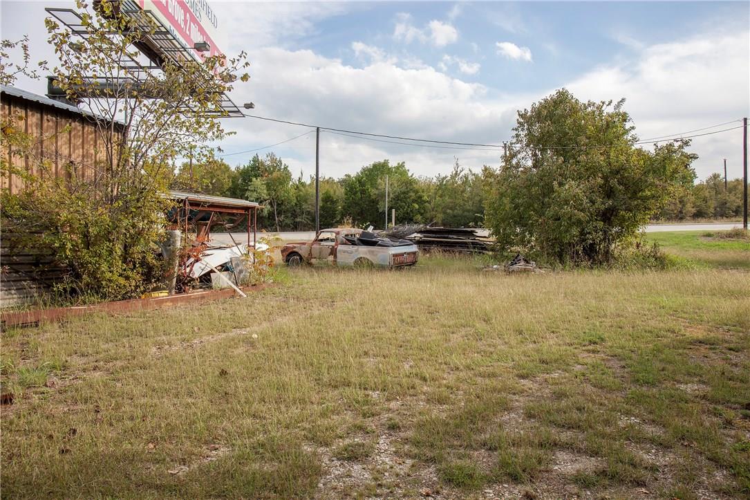 main property photo 28