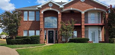 image of property with 4 Bed | 3 Bath | 2,845 Sqft