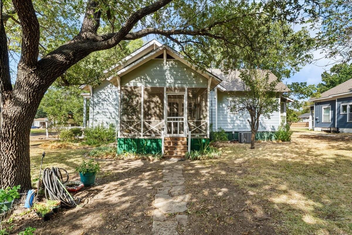 main property photo 24