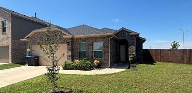 image of property with 5 Bed | 2 Bath | 2,133 Sqft