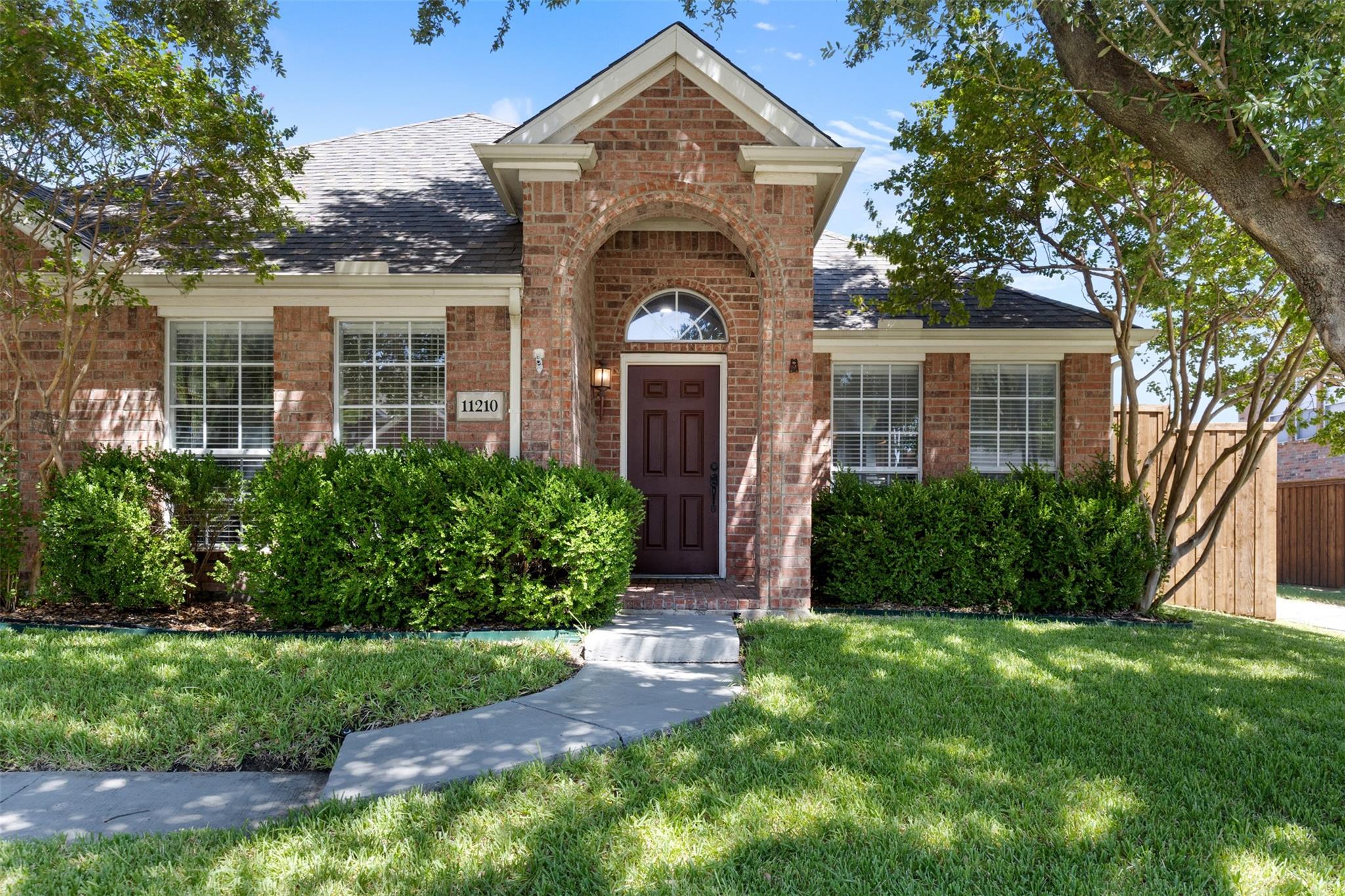 main property photo 21