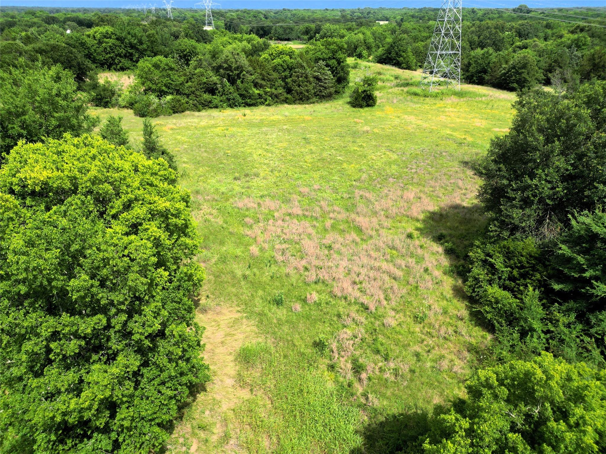 main property photo 17