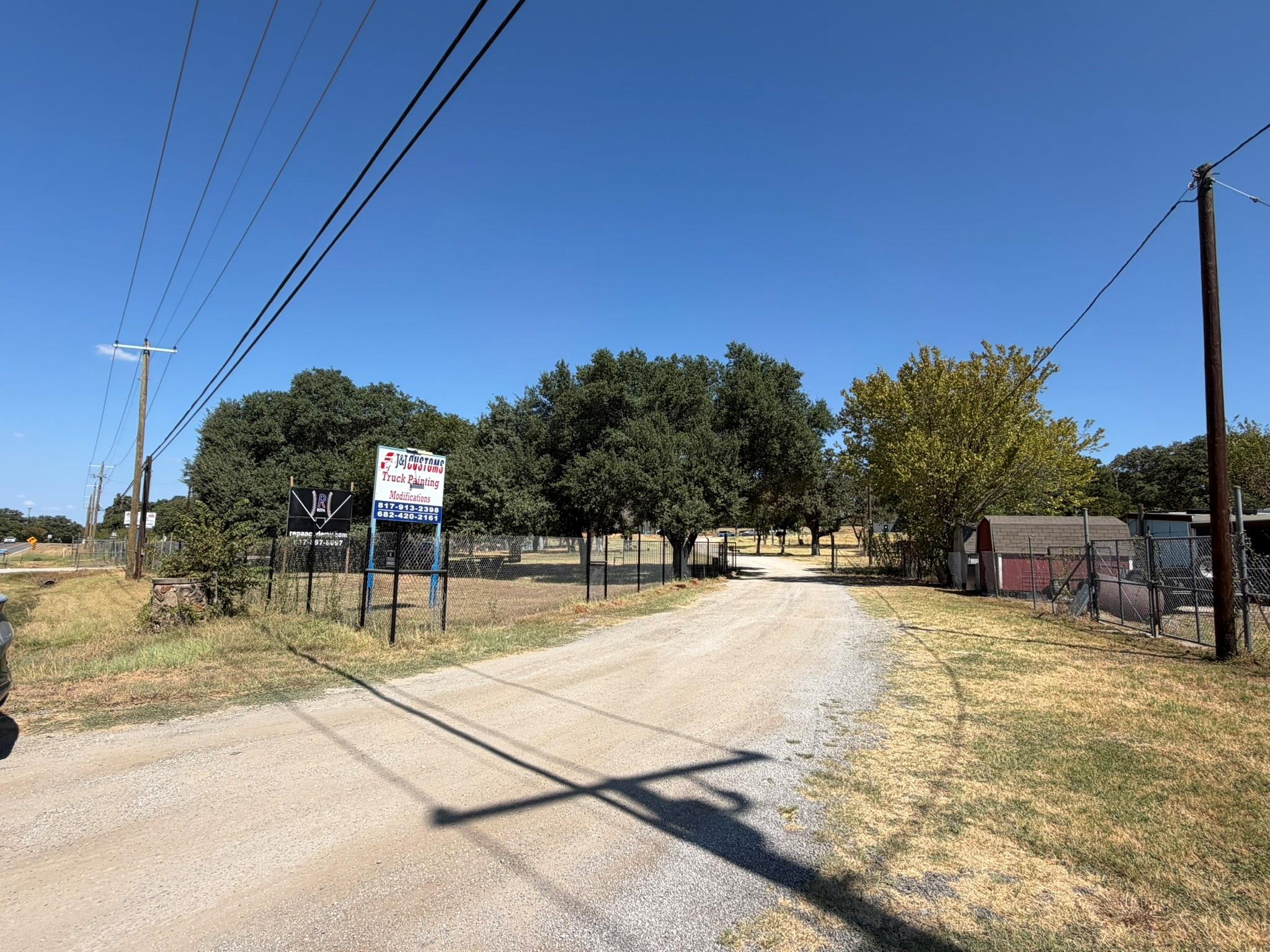 main property photo 23