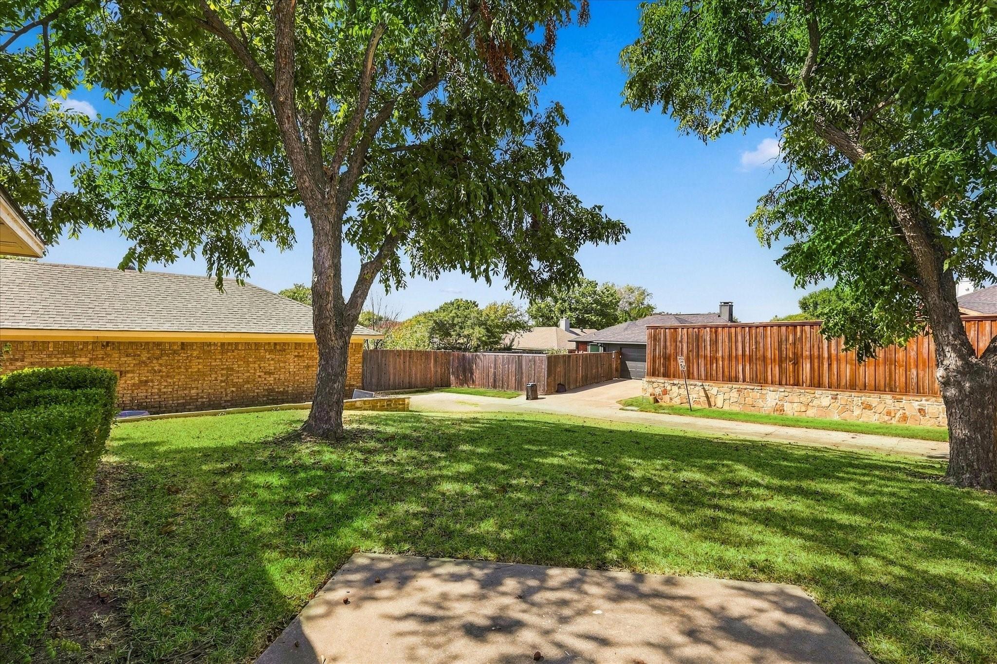 main property photo 19