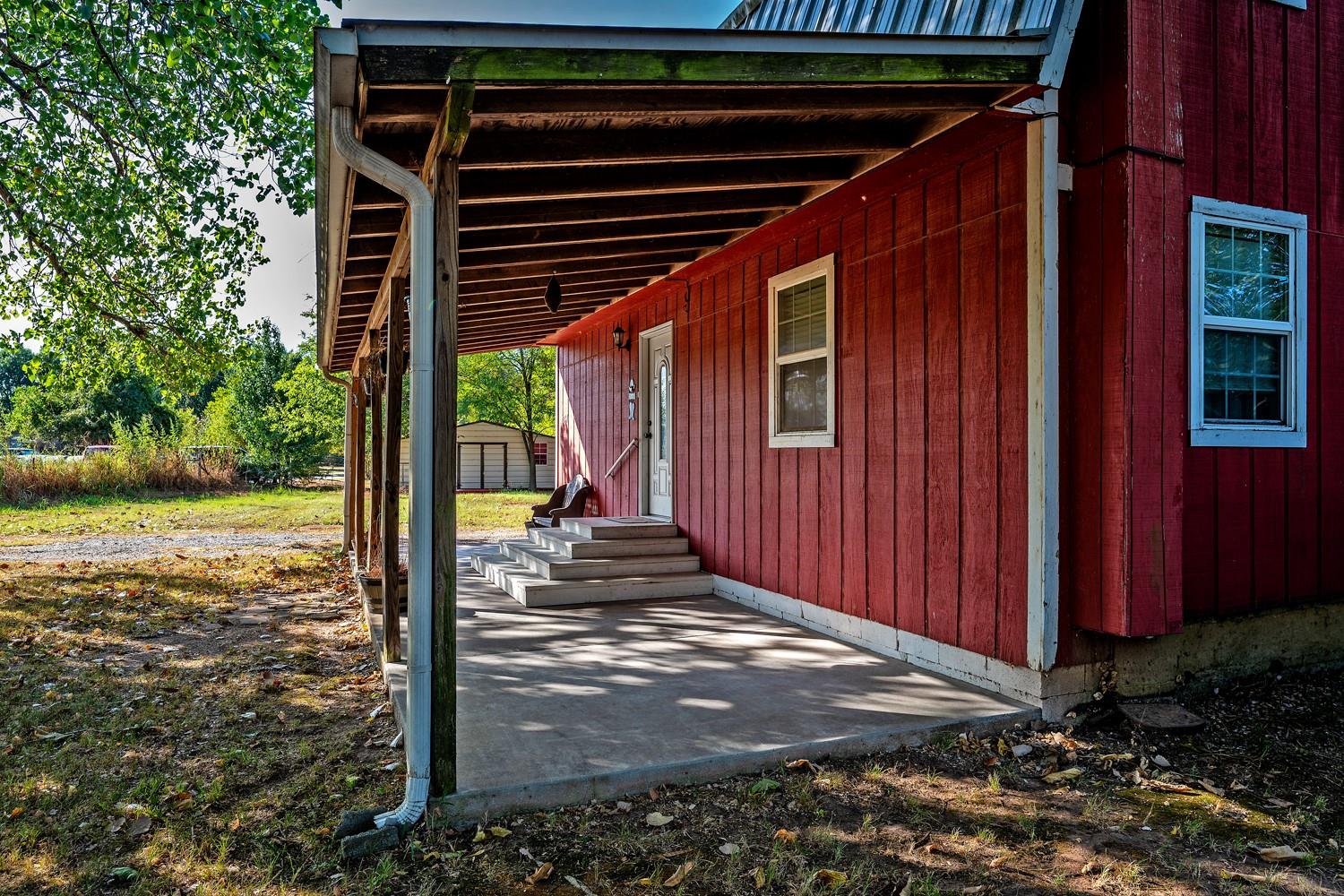 main property photo 19