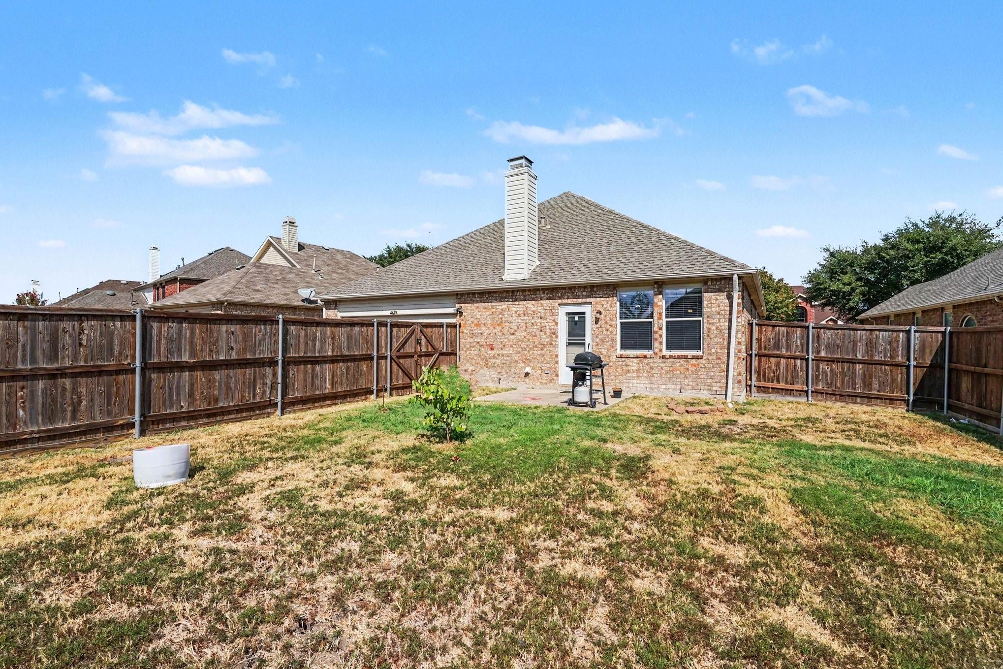 main property photo 33