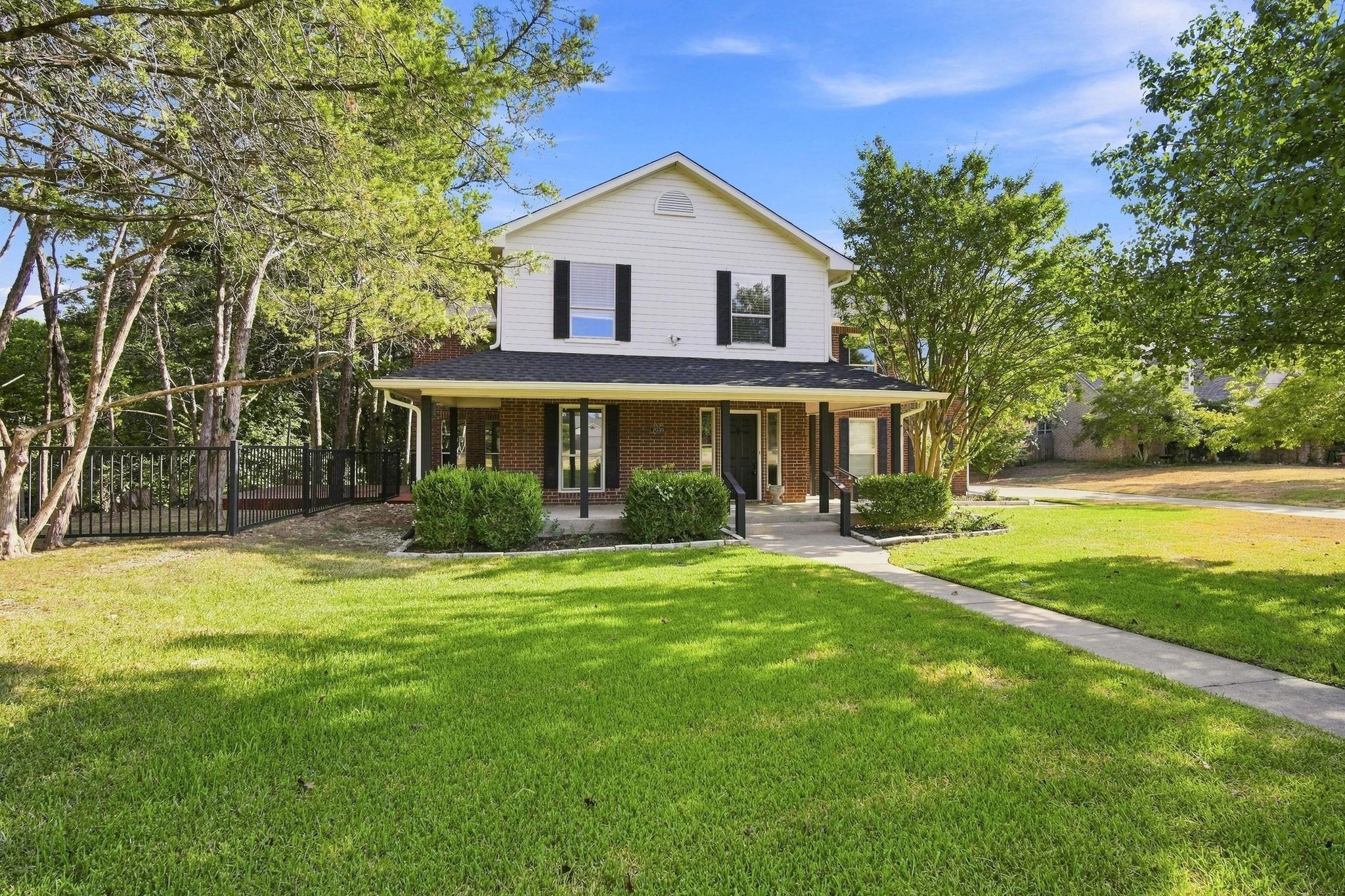 main property photo 1