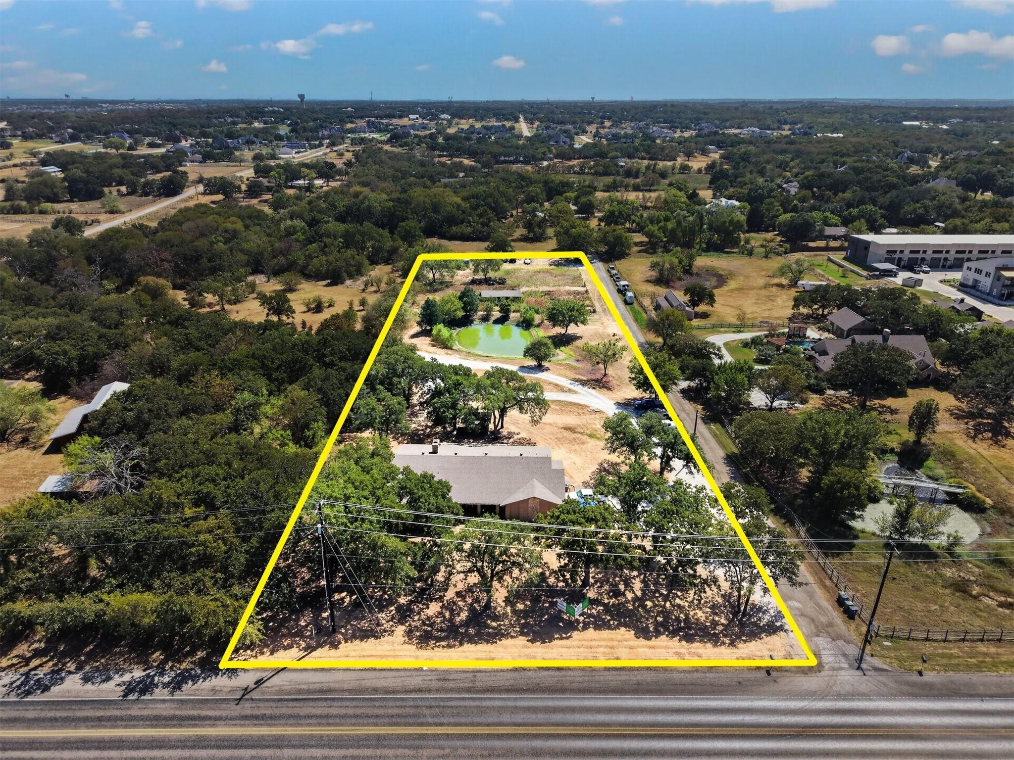 main property photo 22