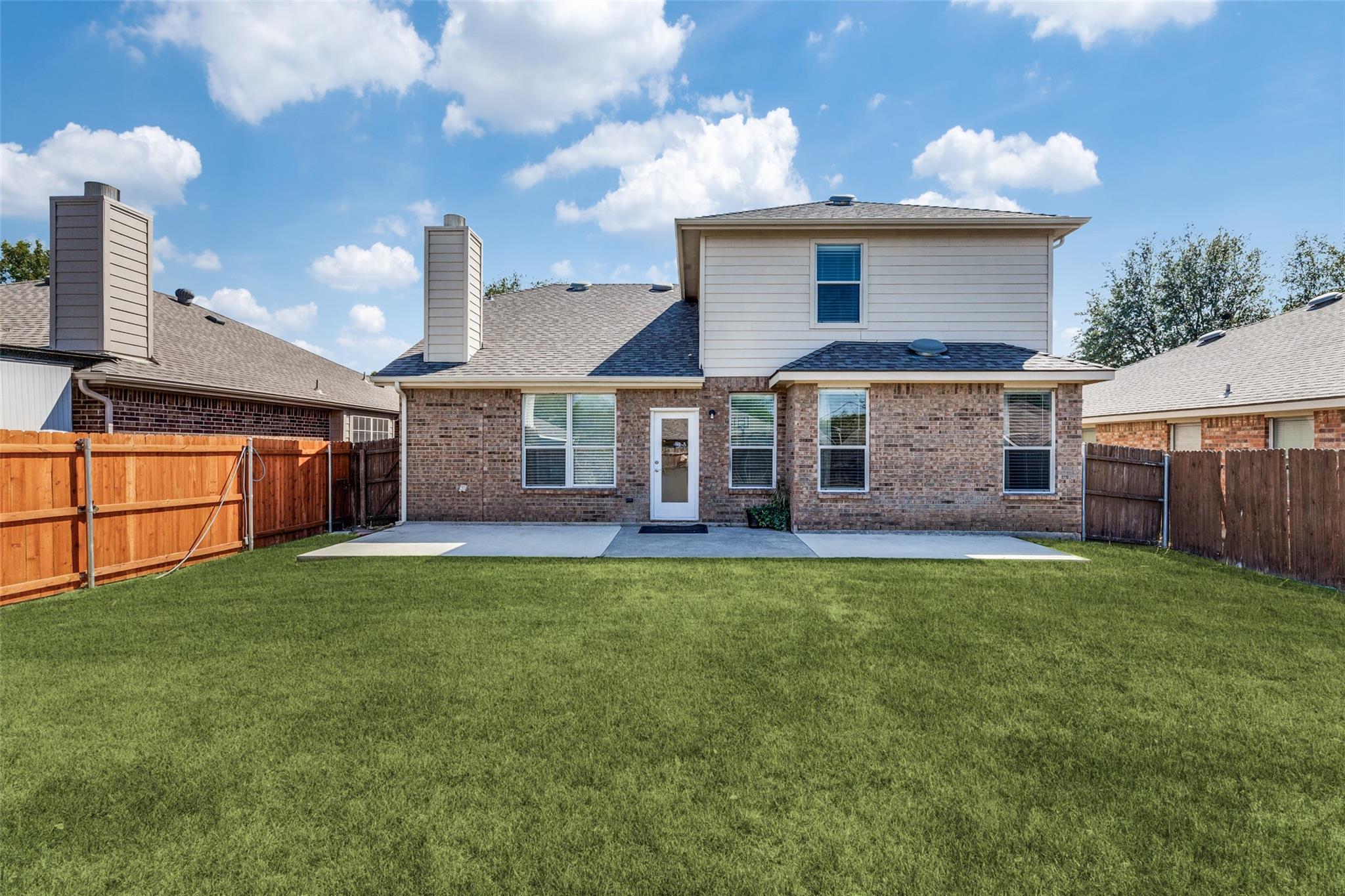 main property photo 17