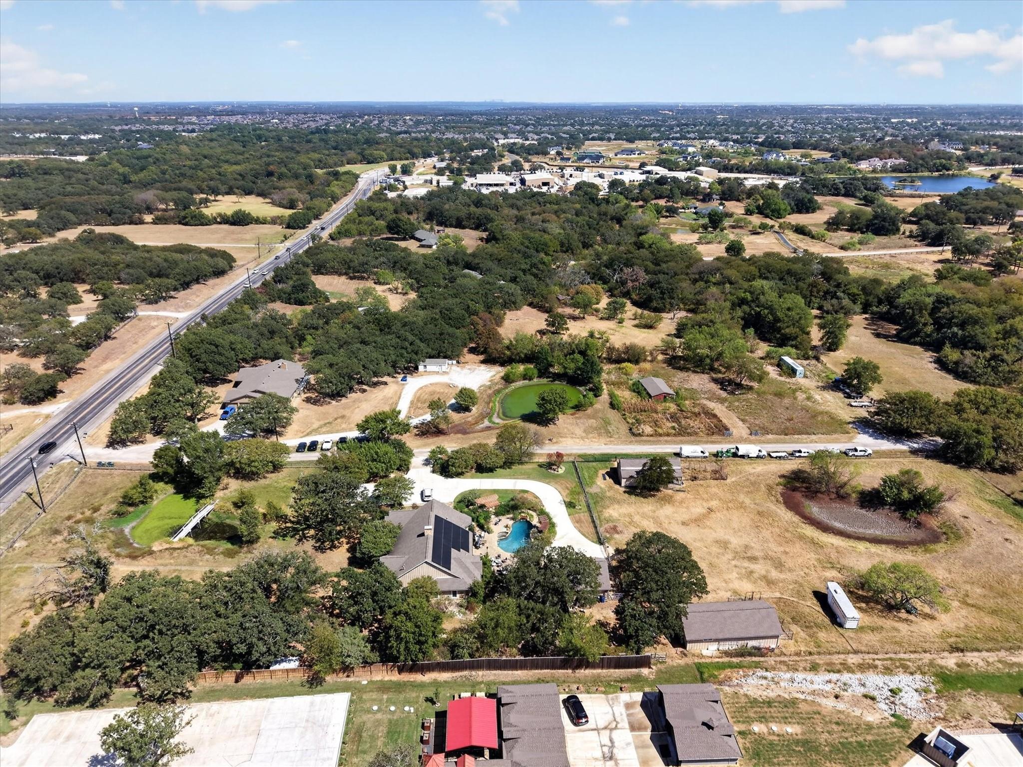 main property photo 7