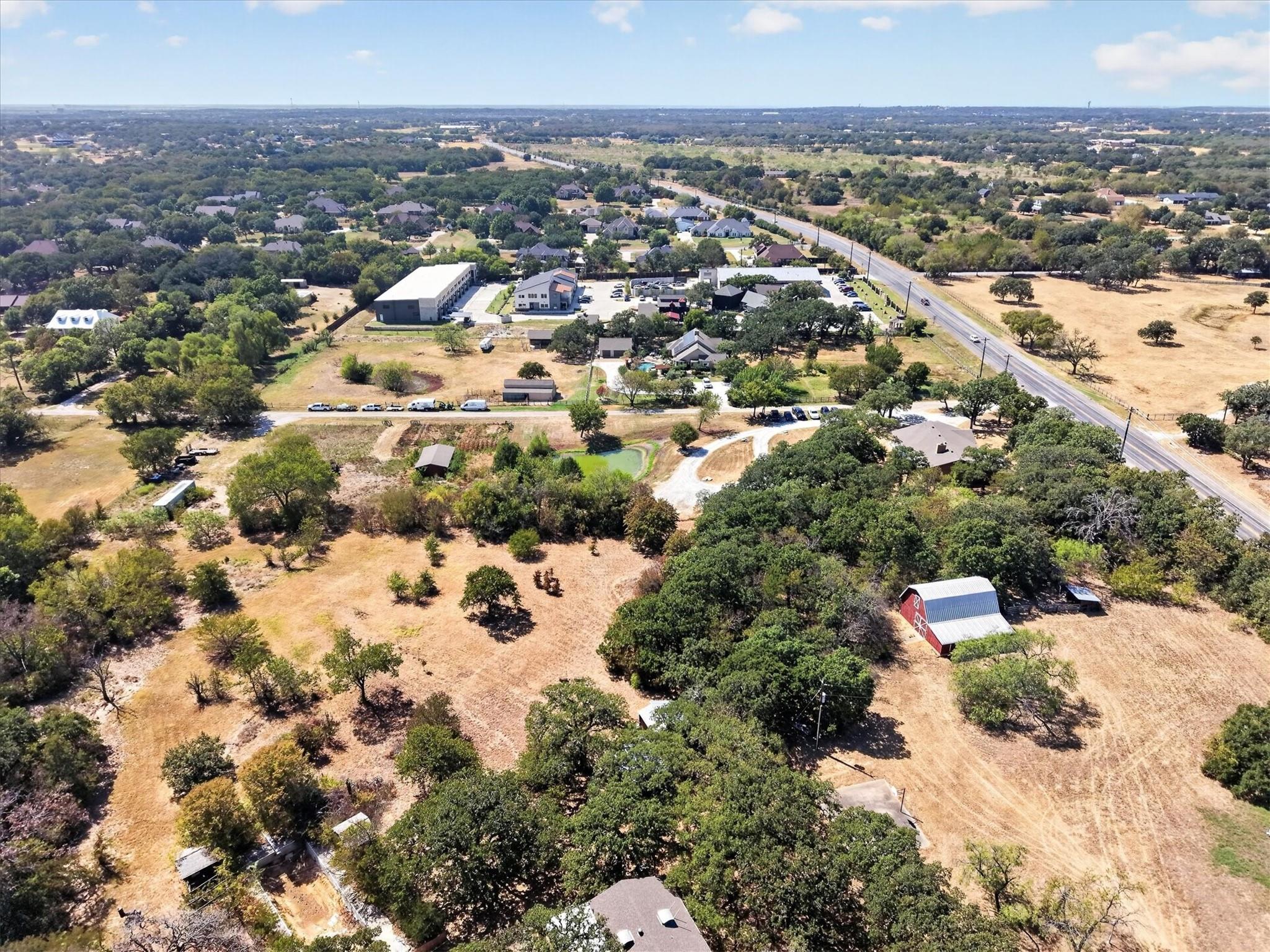 main property photo 9