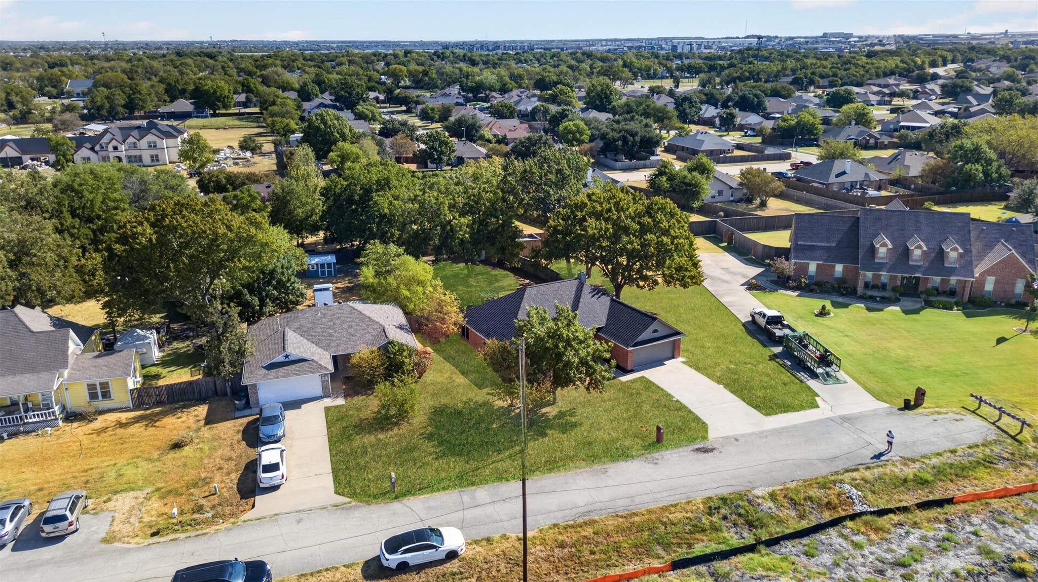 main property photo 22