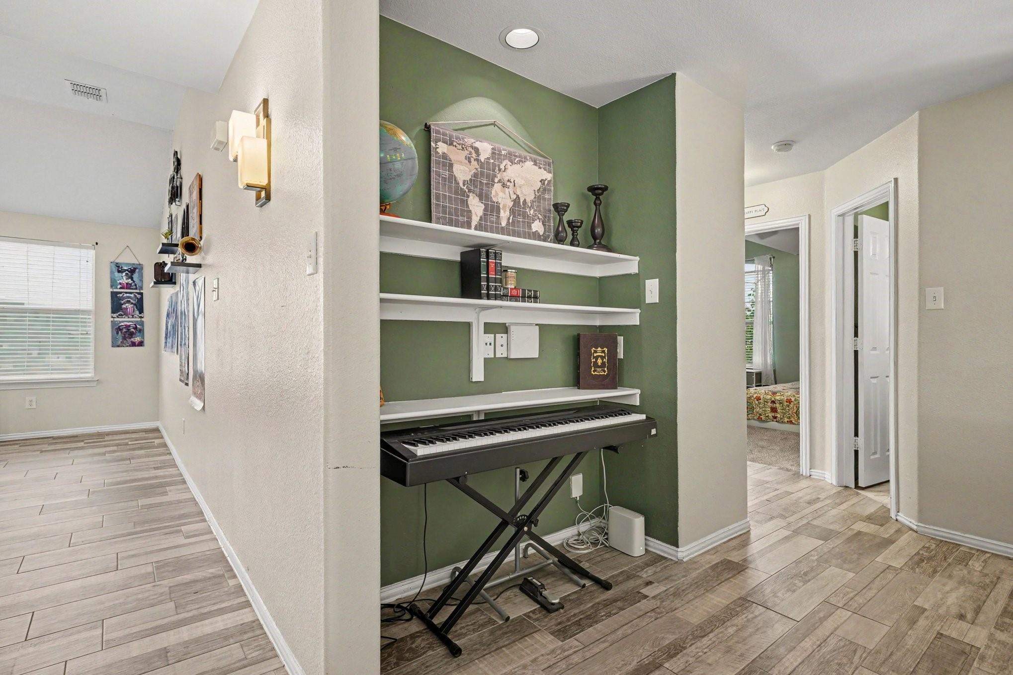 main property photo 18