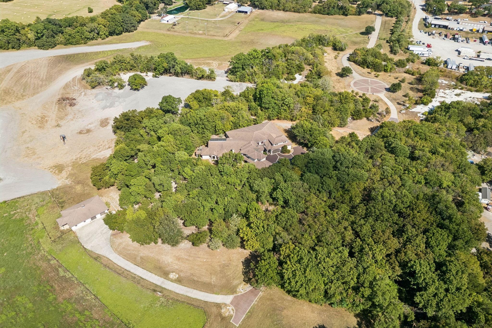 main property photo 38