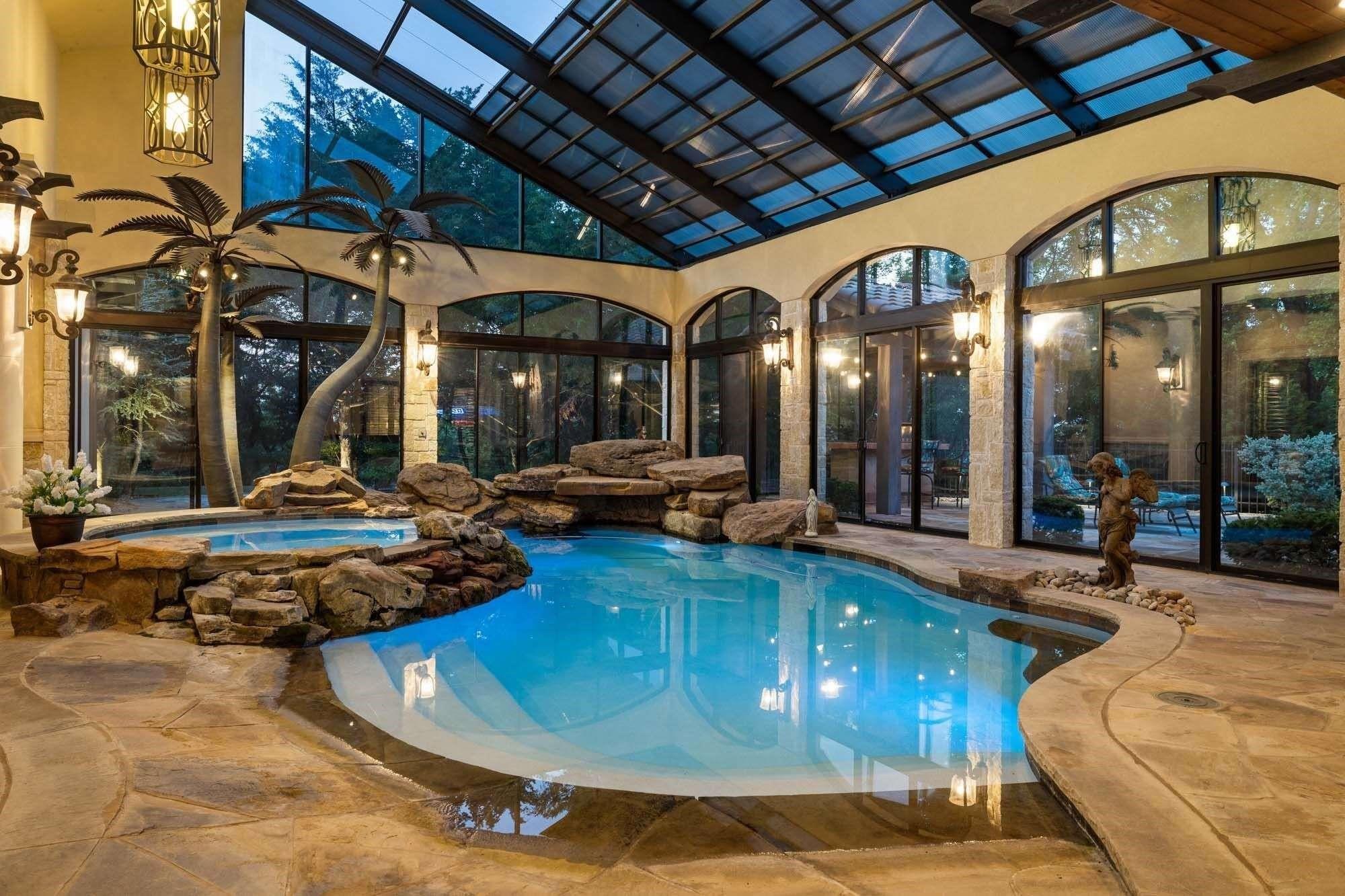 main property photo 7