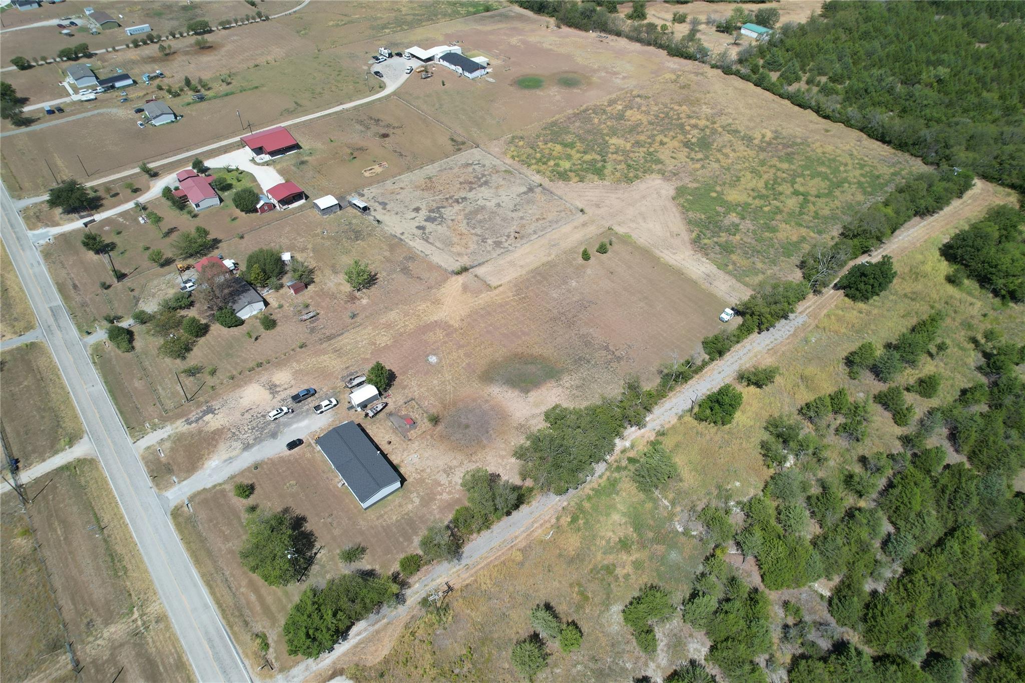 main property photo 3